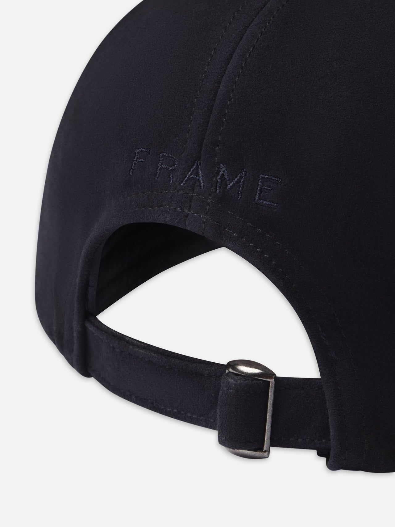 cap logo detail image