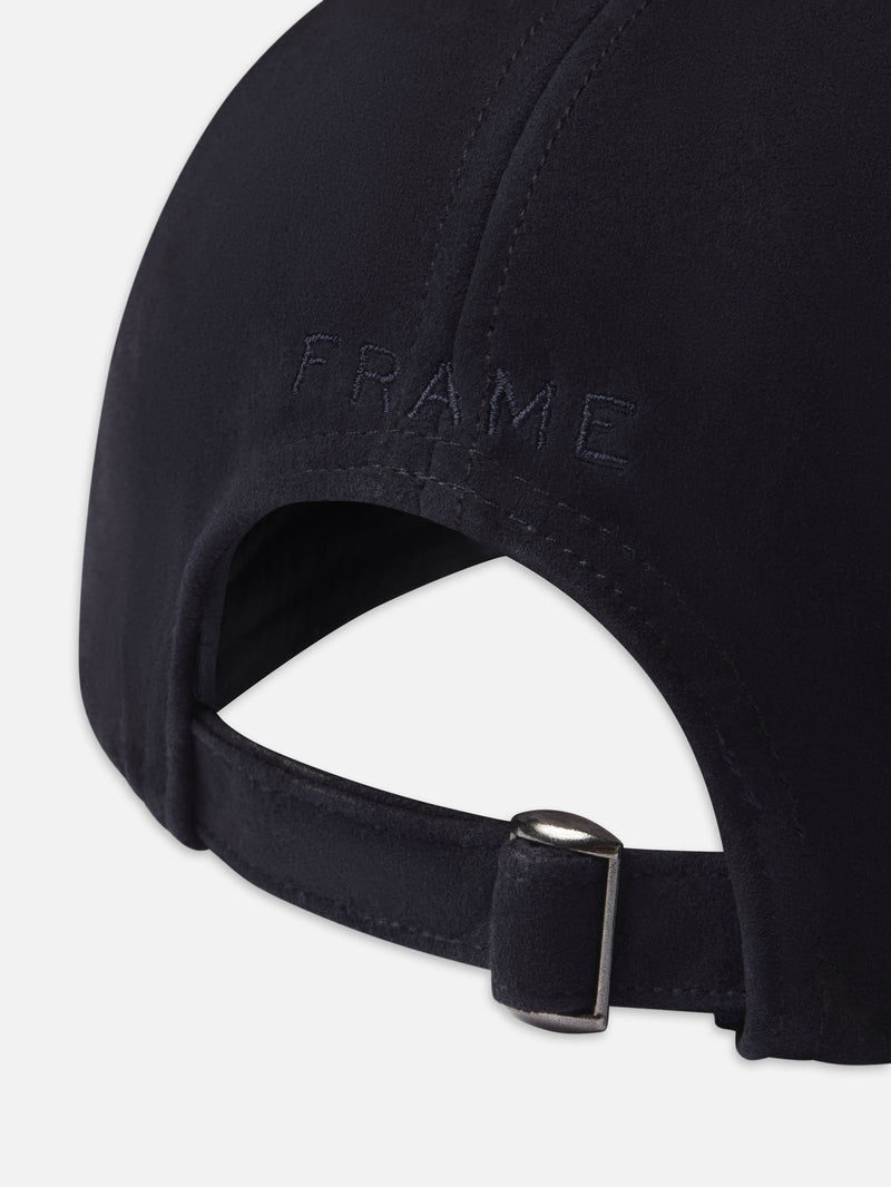 cap logo detail image