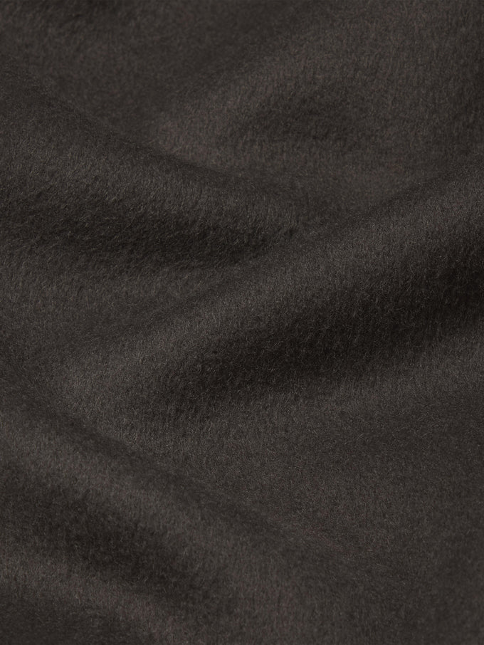 jacket texture detail image
