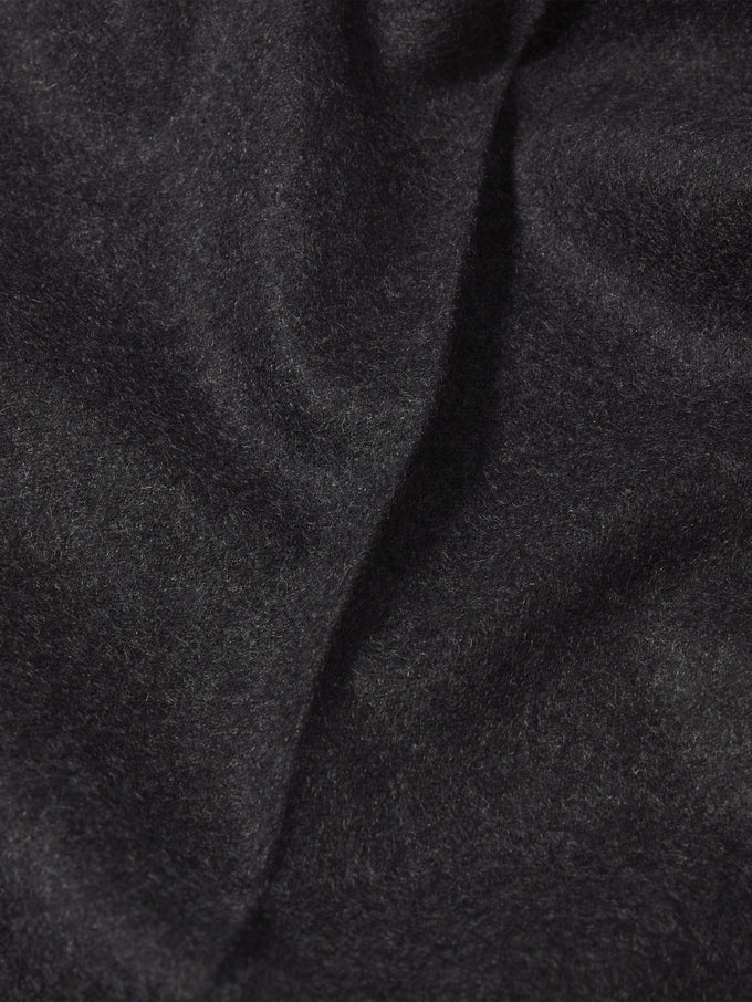 pants texture detail image