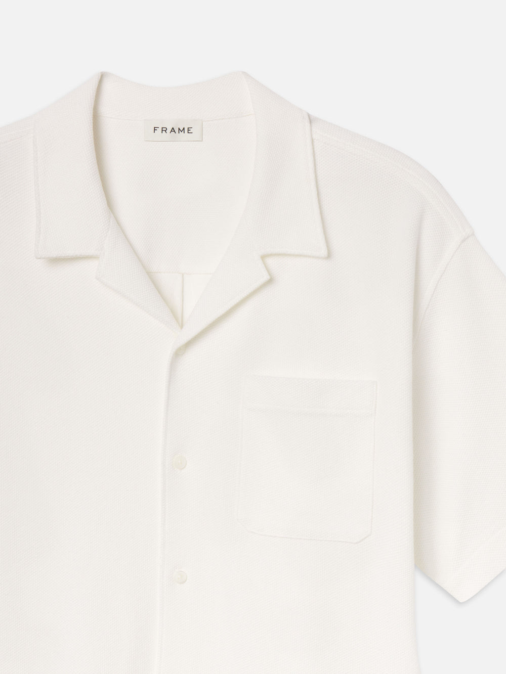 shirt front detail packshot image alt:fit1