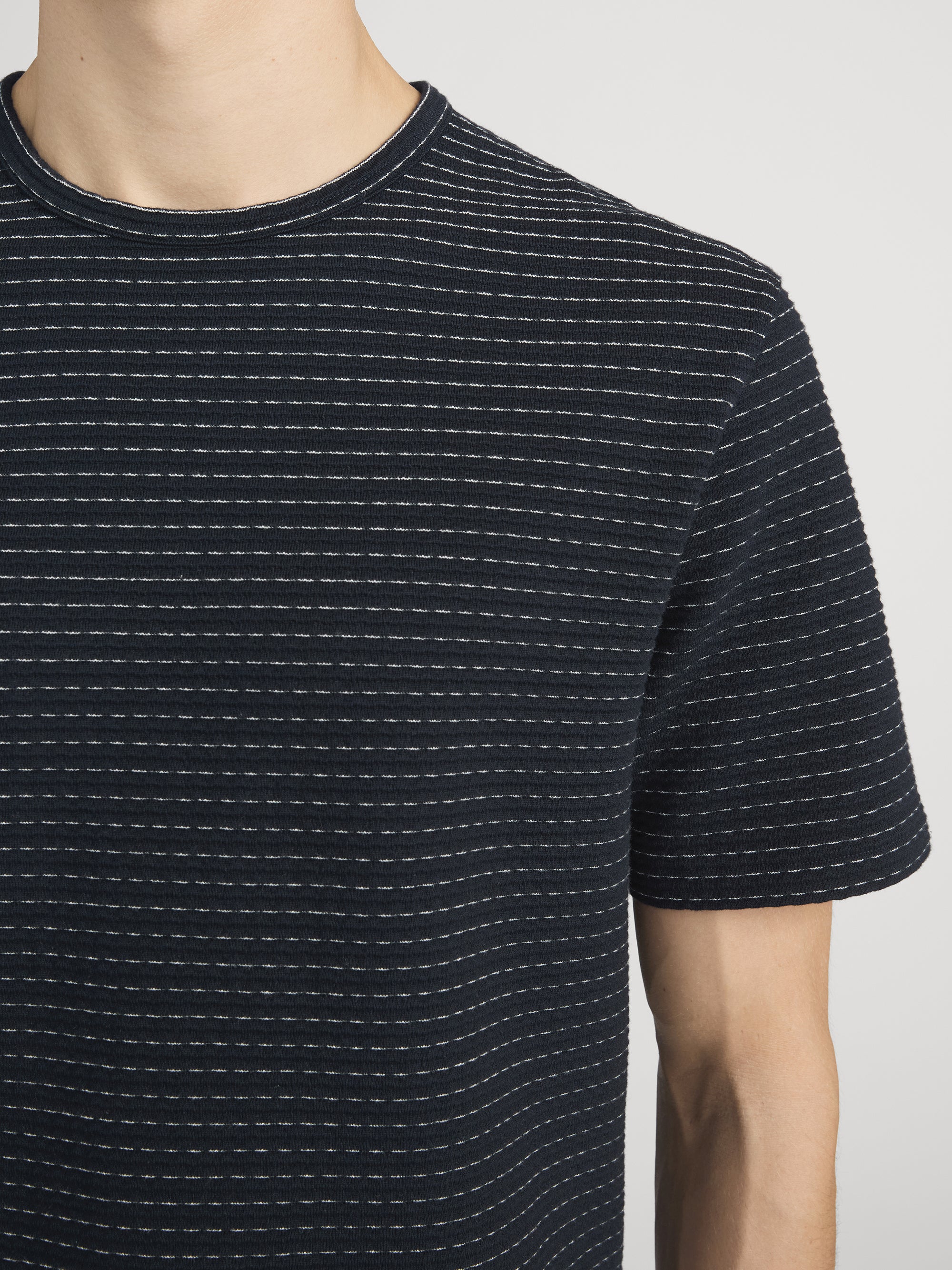 JACQUARD STRIPE TEE NAVY/CREAM STRIPE