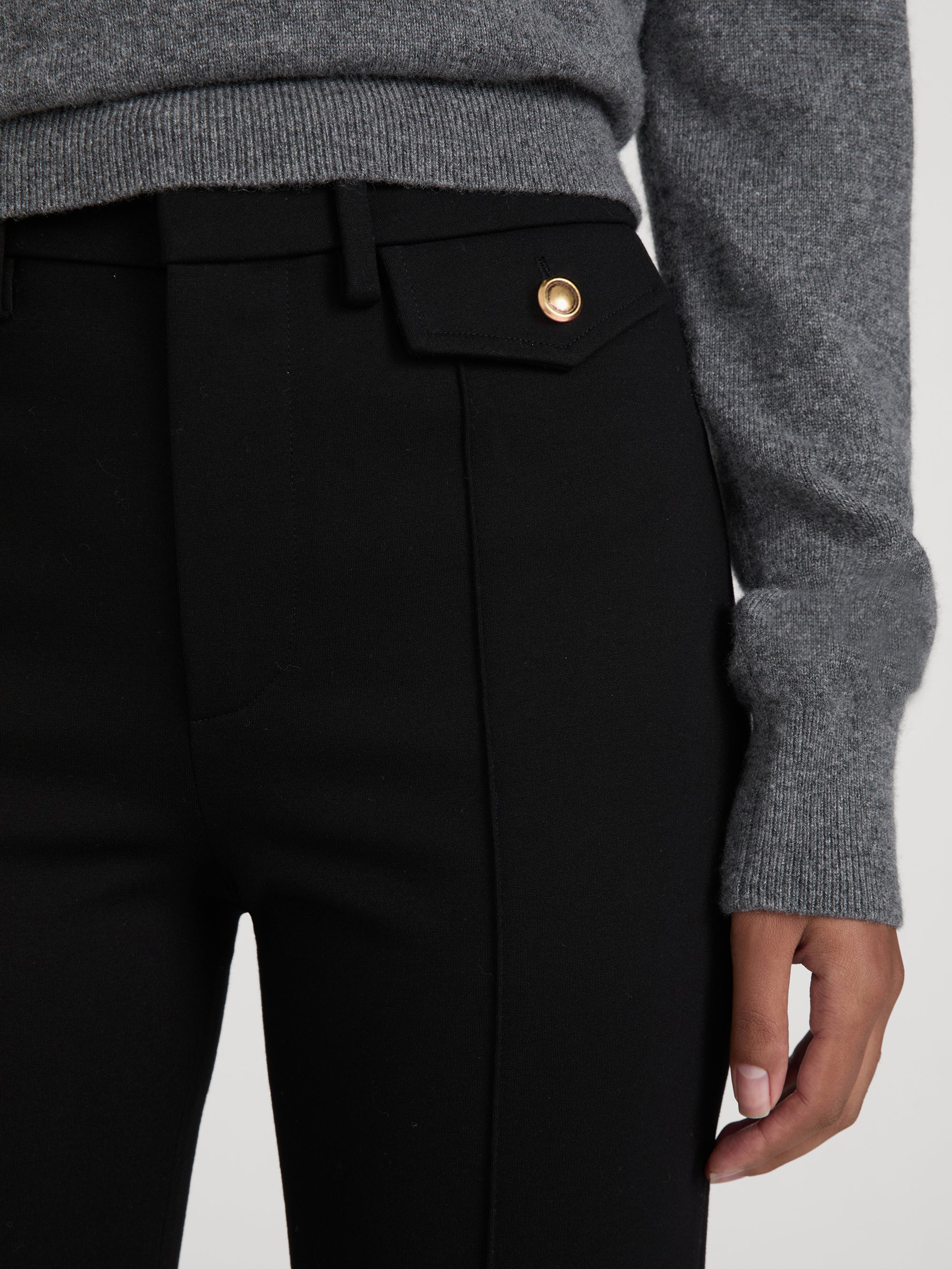 pant-detail-image