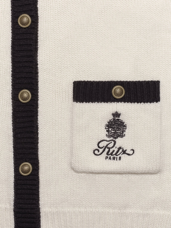 sweater detail packshot image alt:size alt:fit1