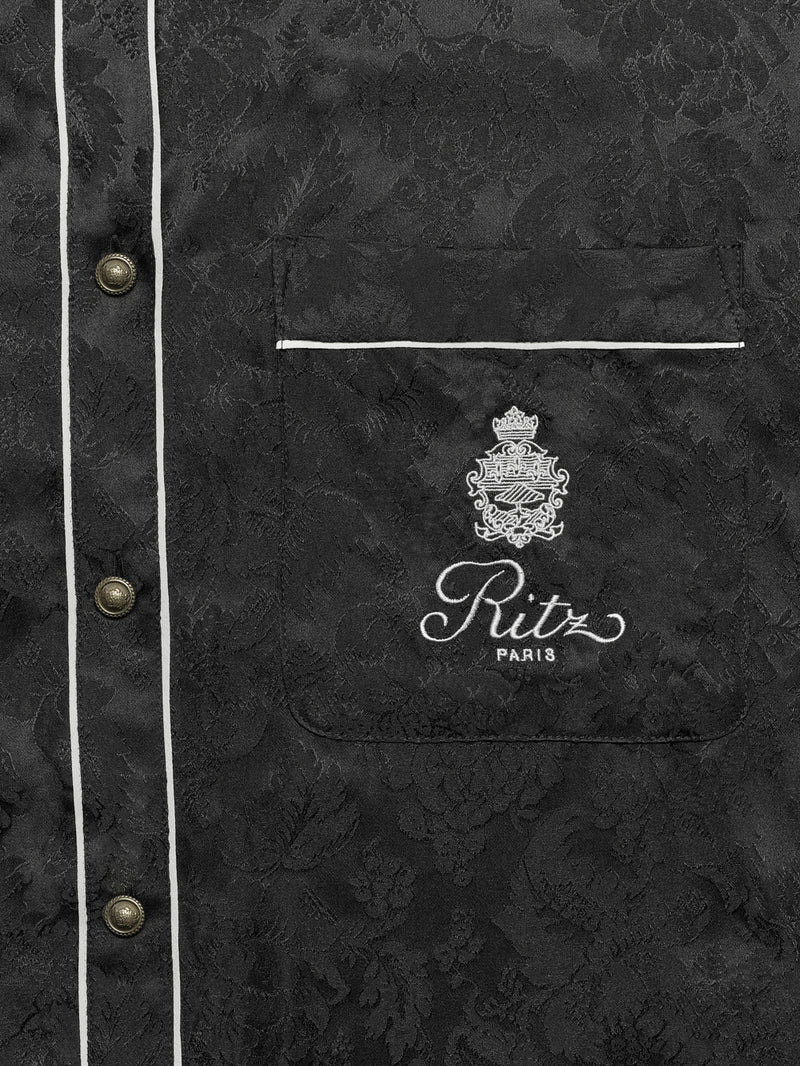 shirt detail packshot image alt:size alt:fit1