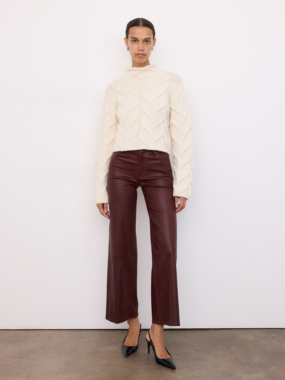Le Slim Palazzo Leather Crop -- Oxblood