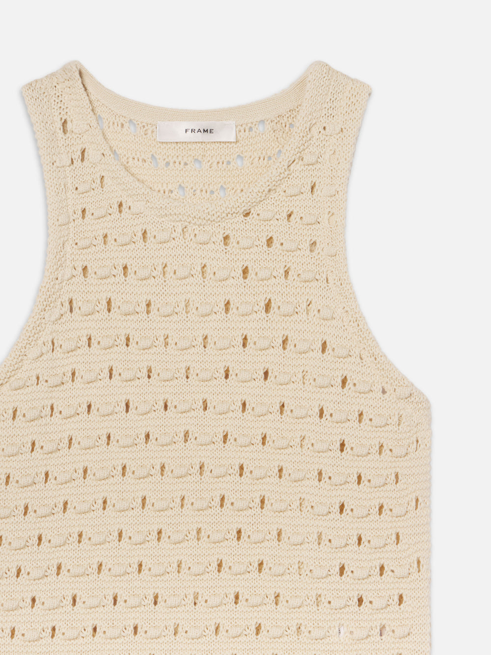 tank front detail packshot image alt:fit1