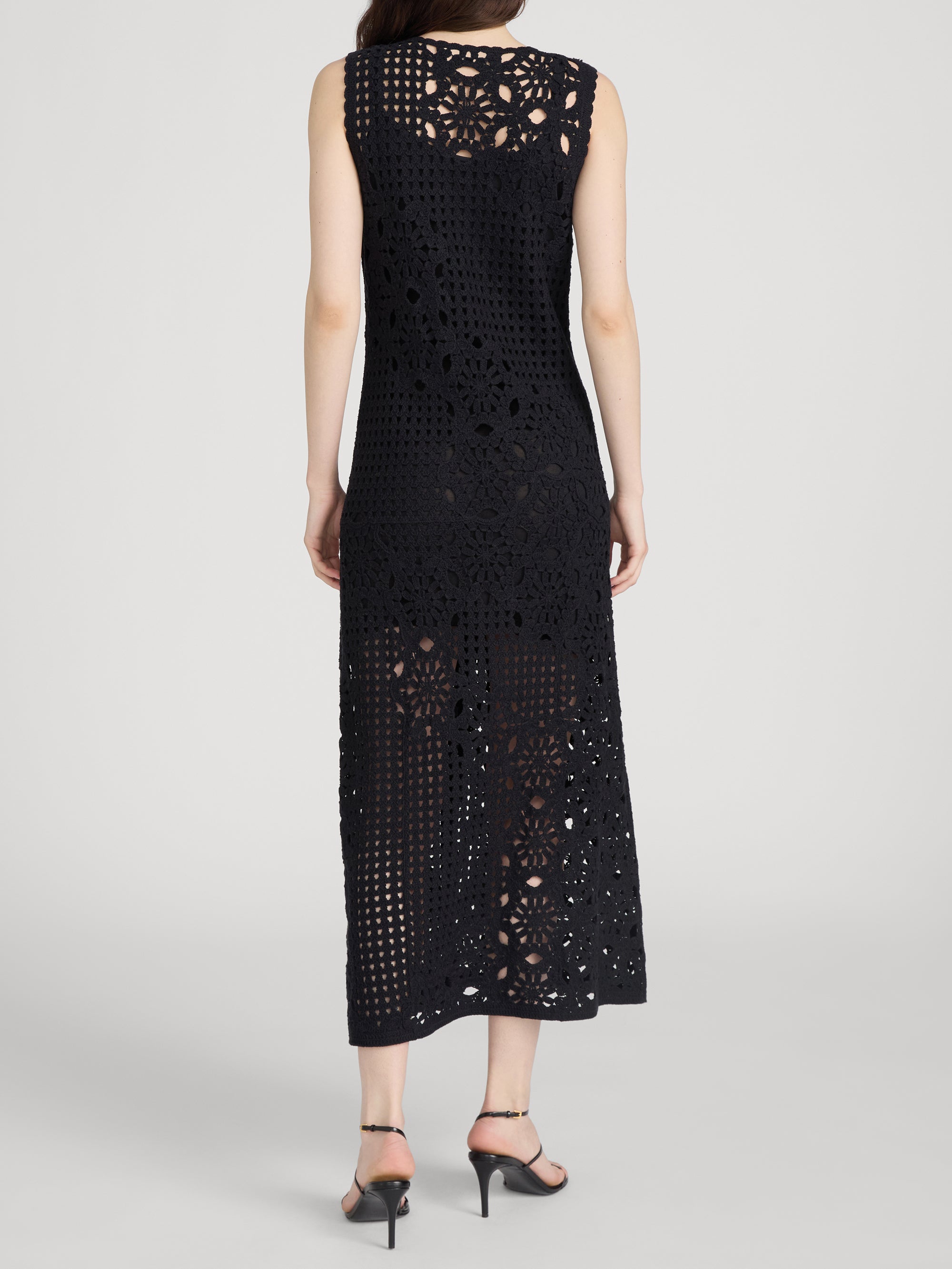 Dress on model back 
