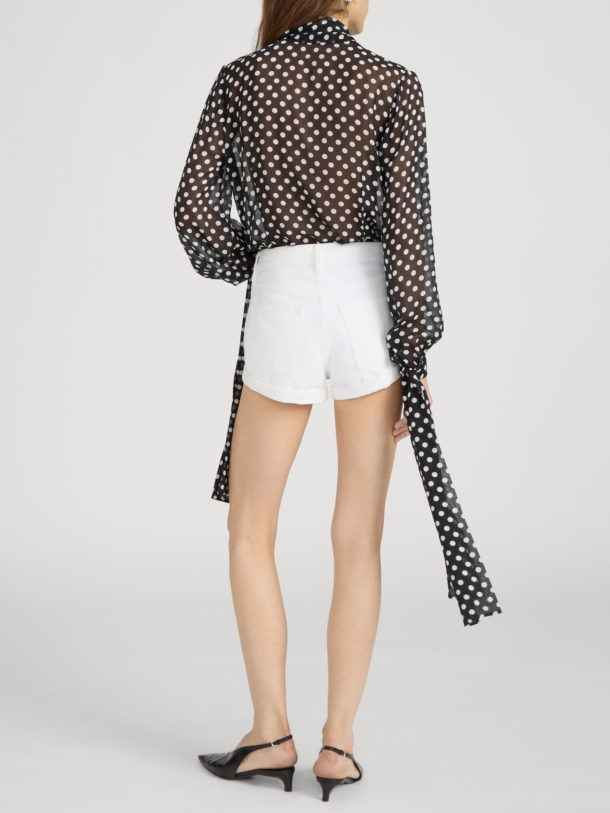 Top on model back 