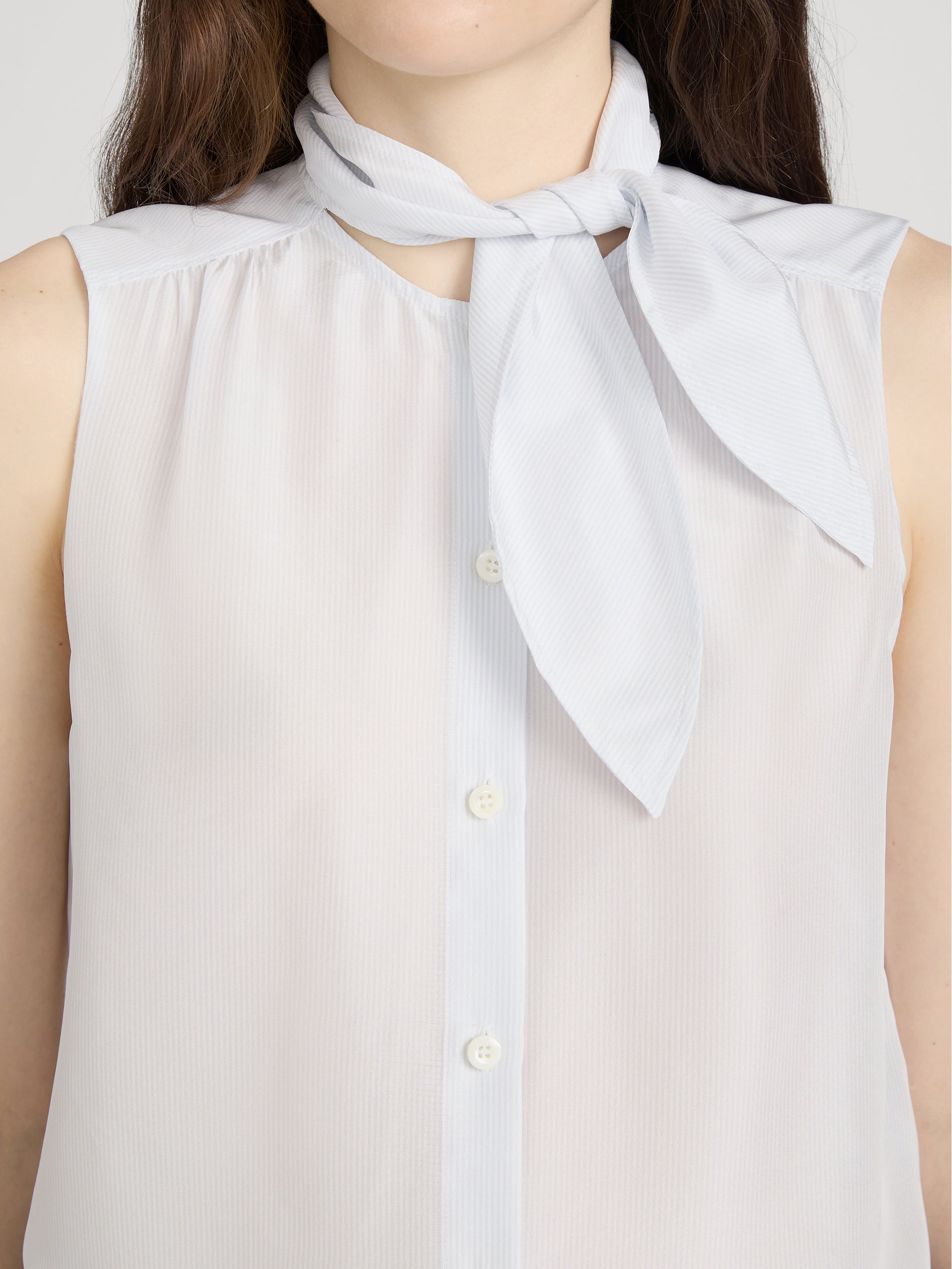 Top on model detail 