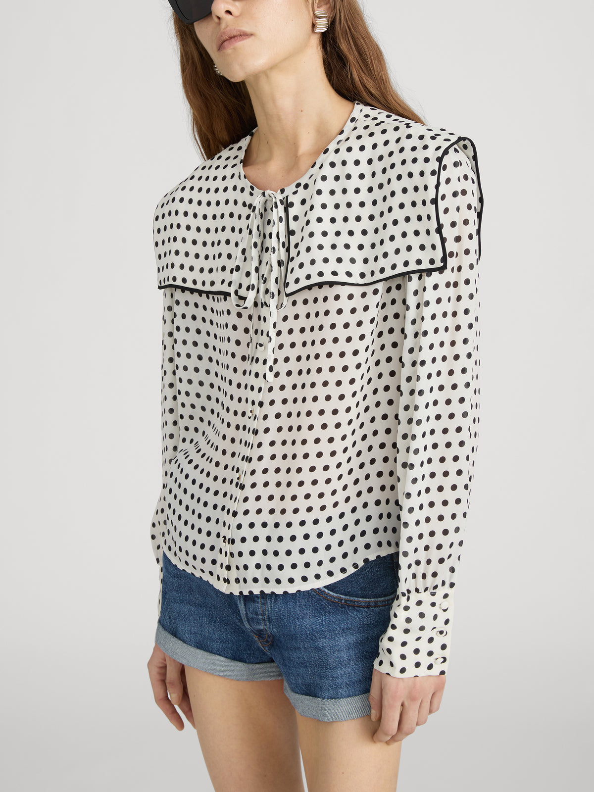 Top on model side 