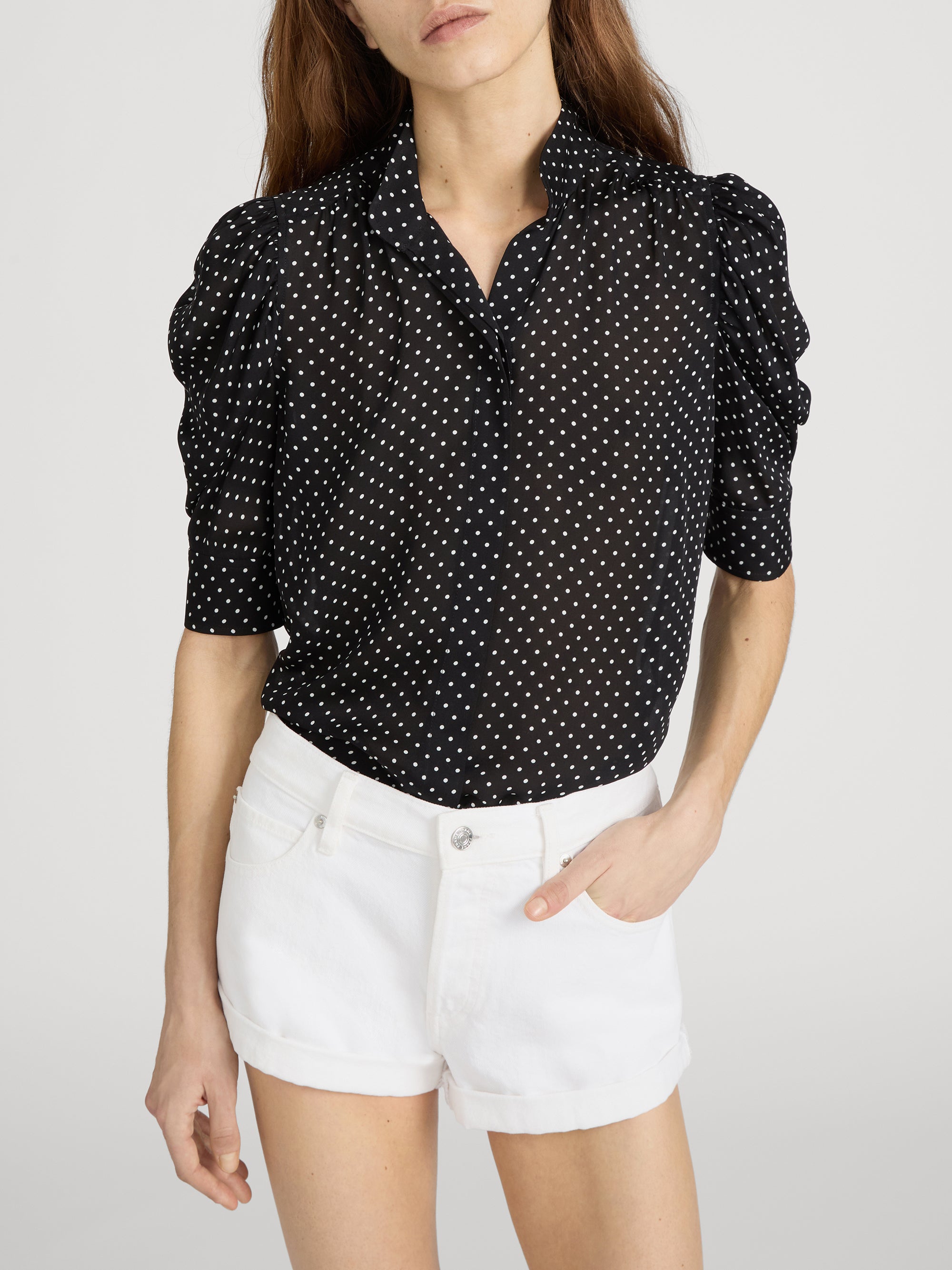 Top on model Crop 