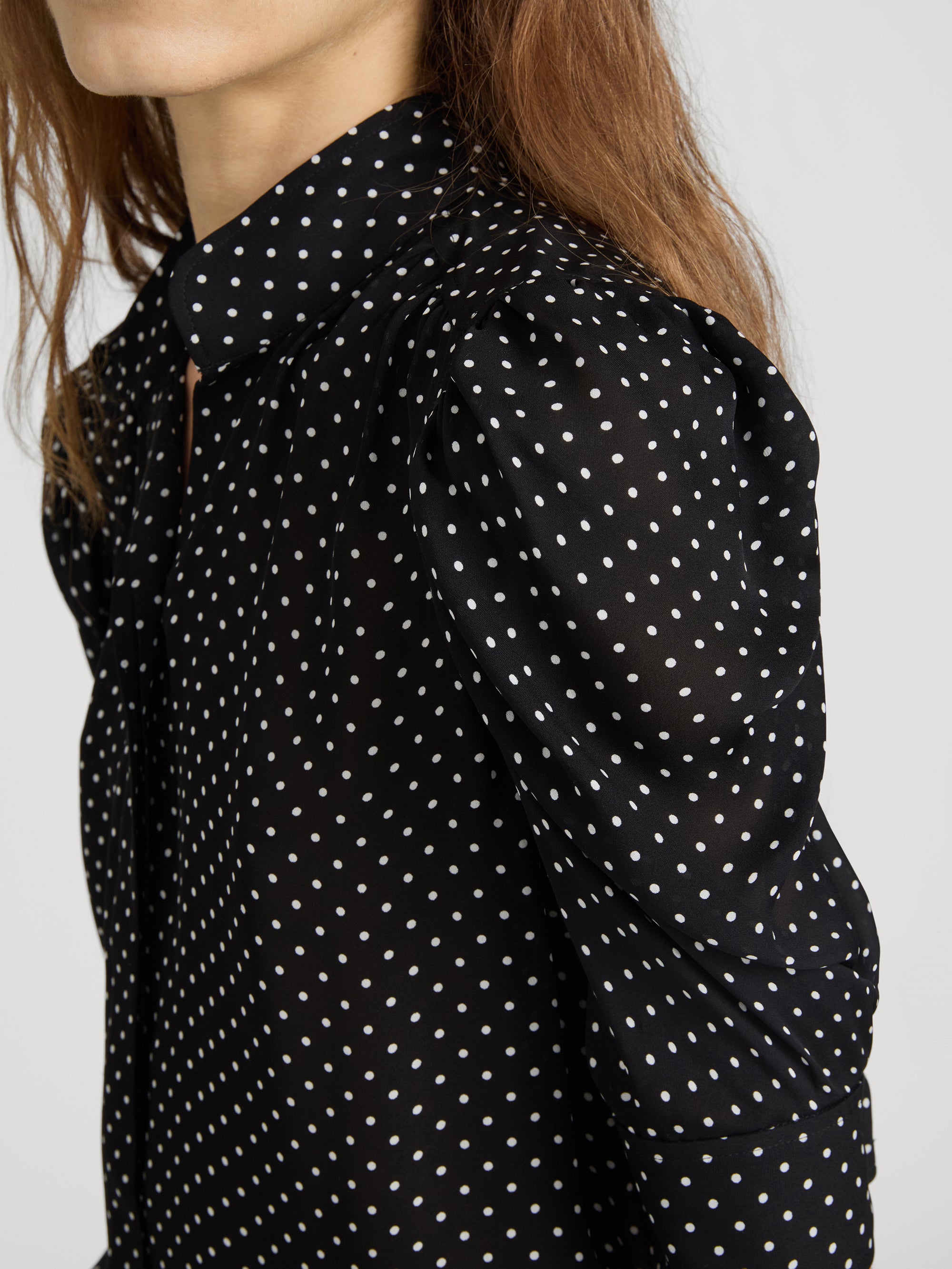 Top on model detail 