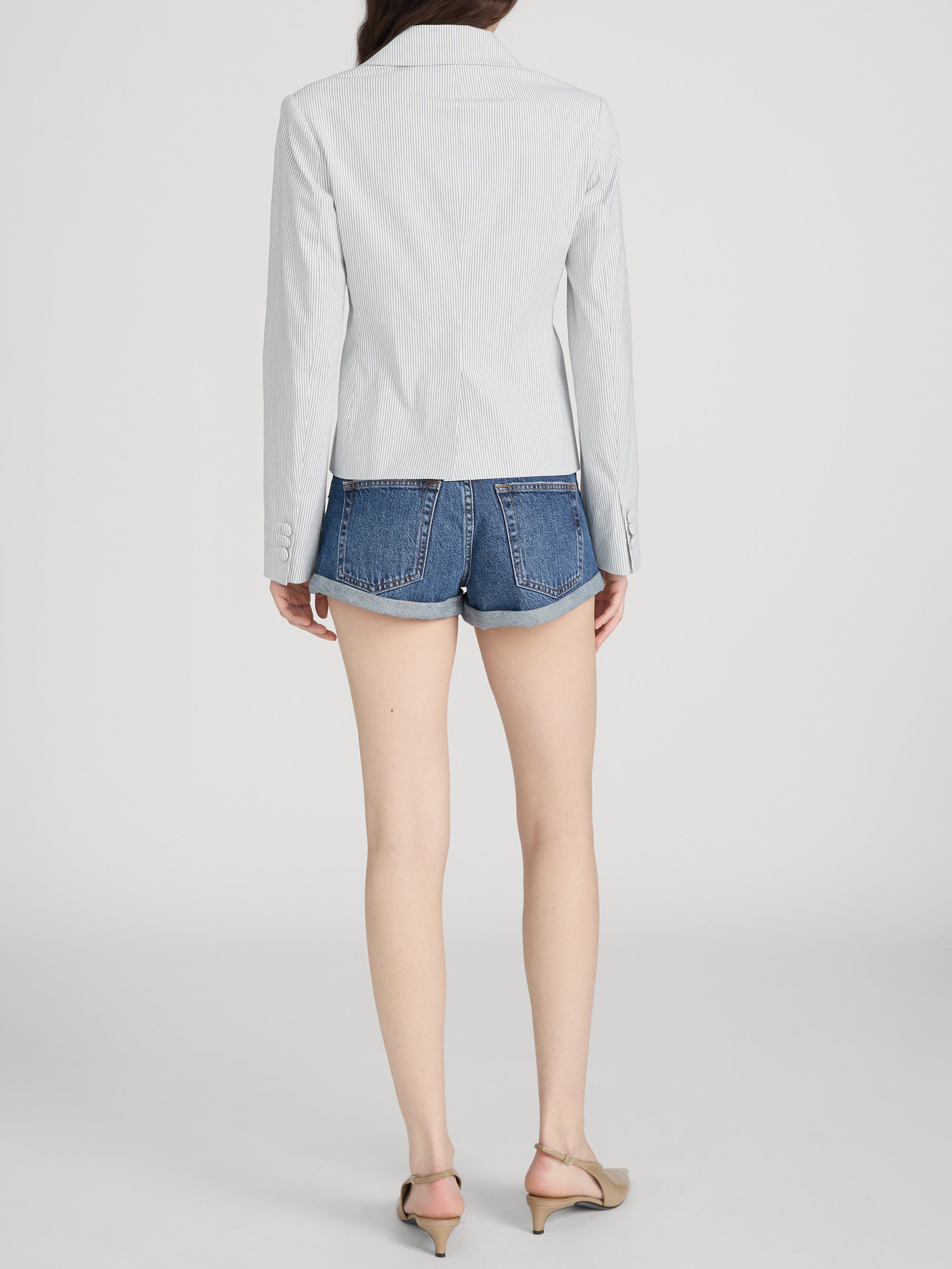 blazer on model back 