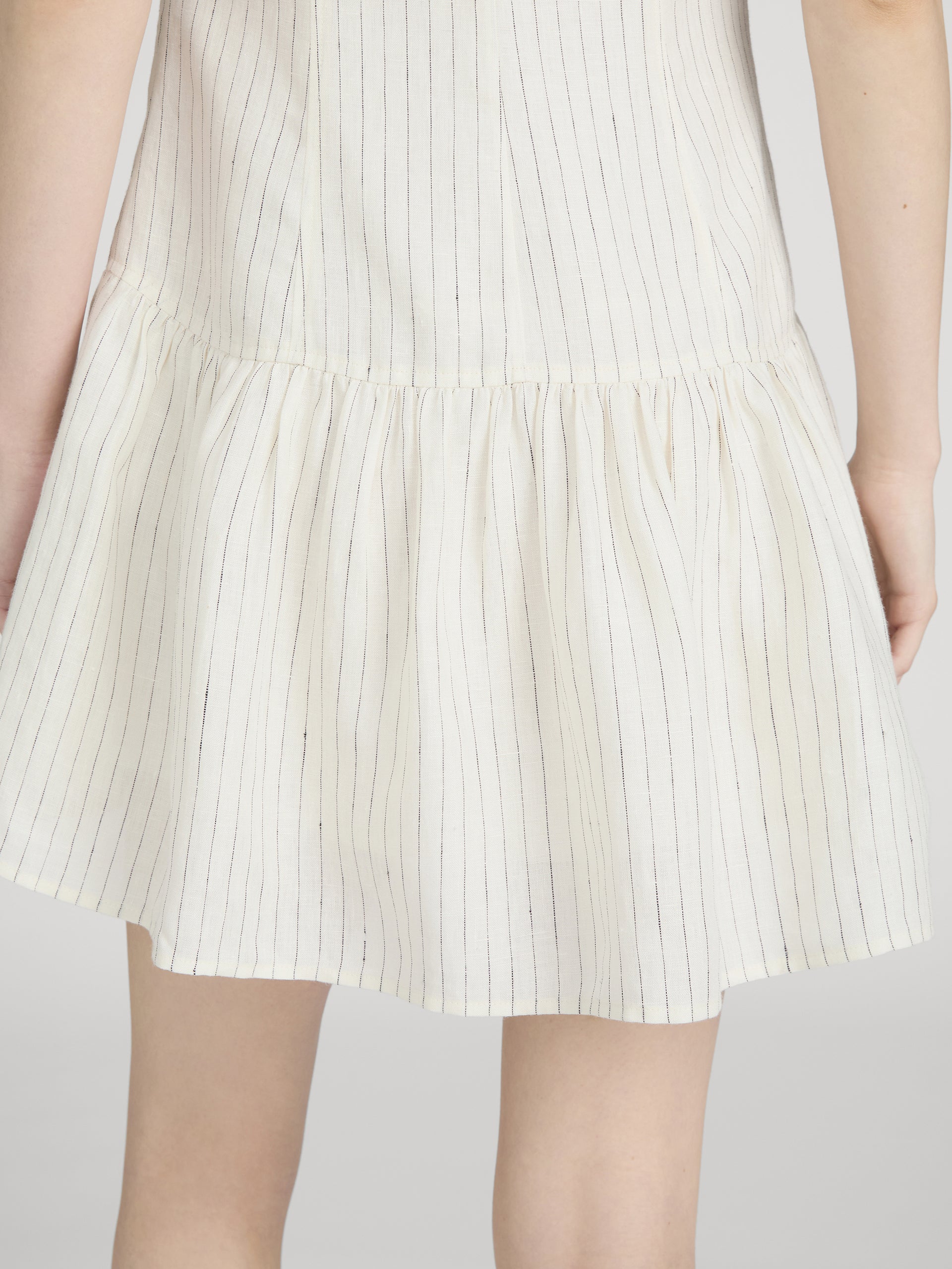 Dress on model Detail 