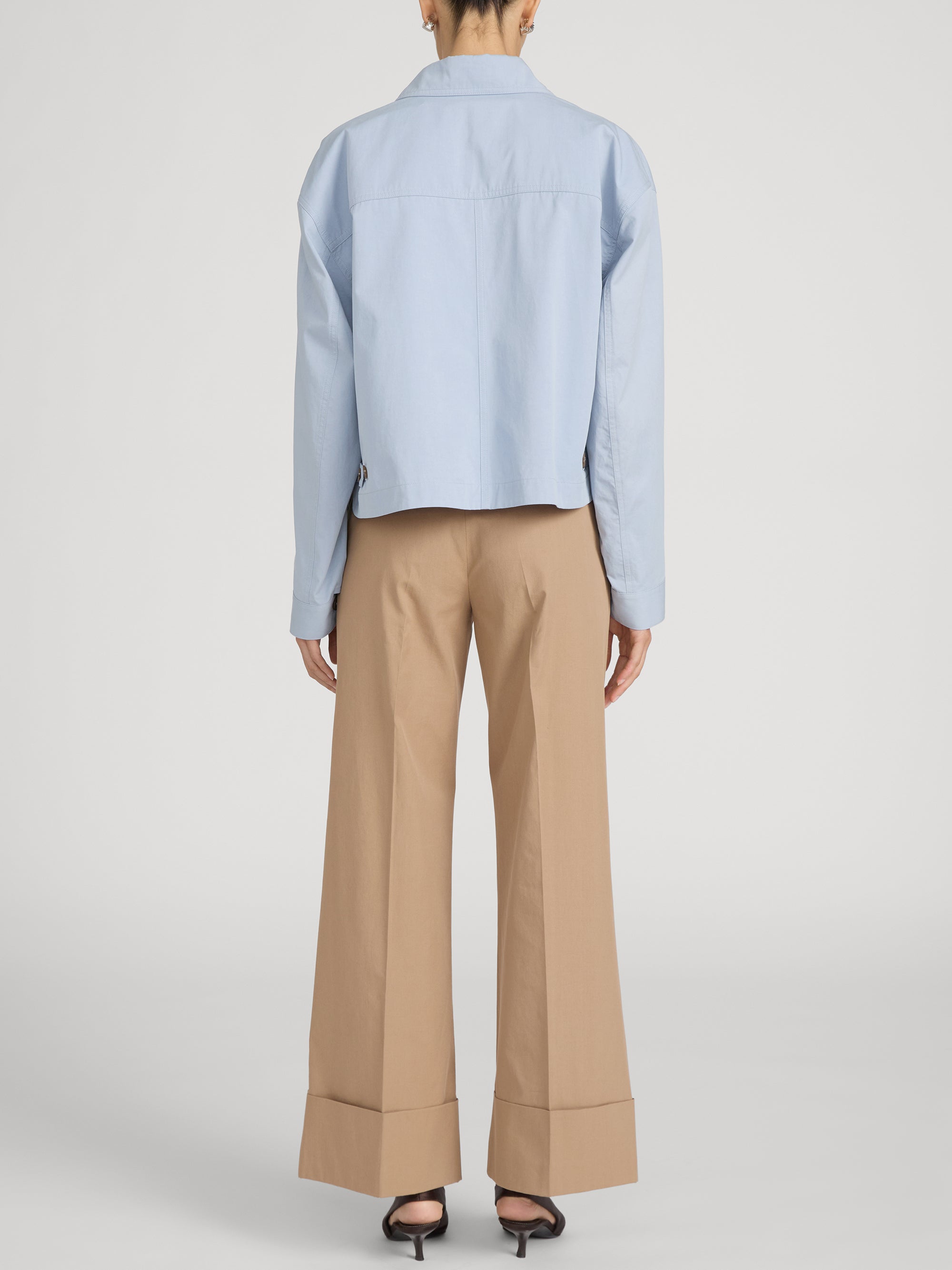 Pant on model back 