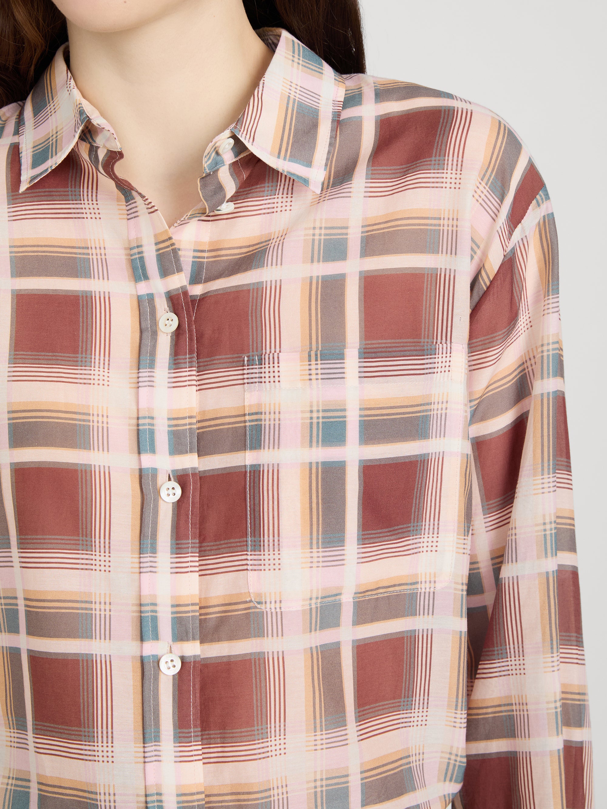 shirt-front-detail-image