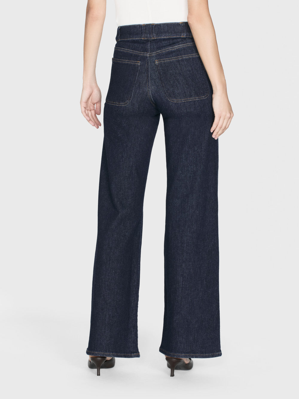 jeans back image alt:fit2