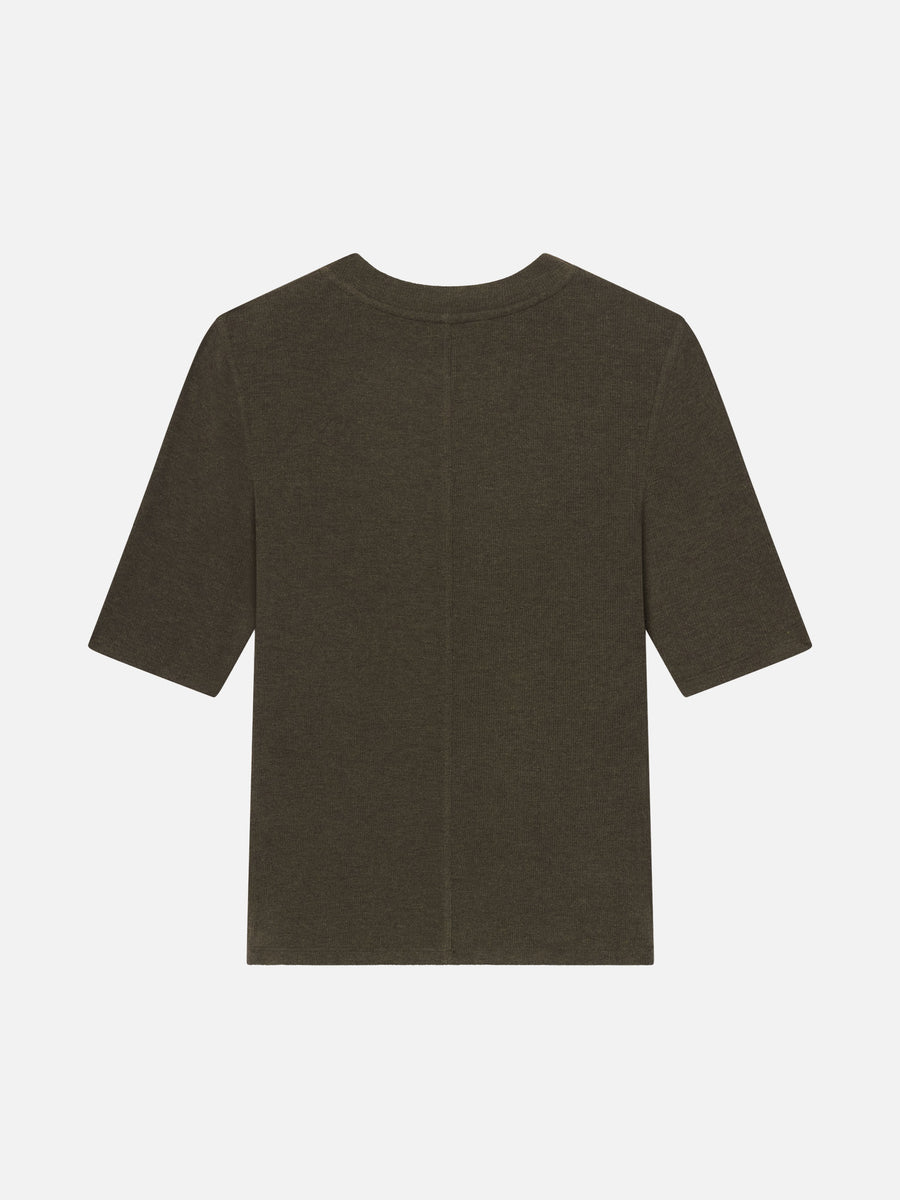 top back packshot image alt:fit2