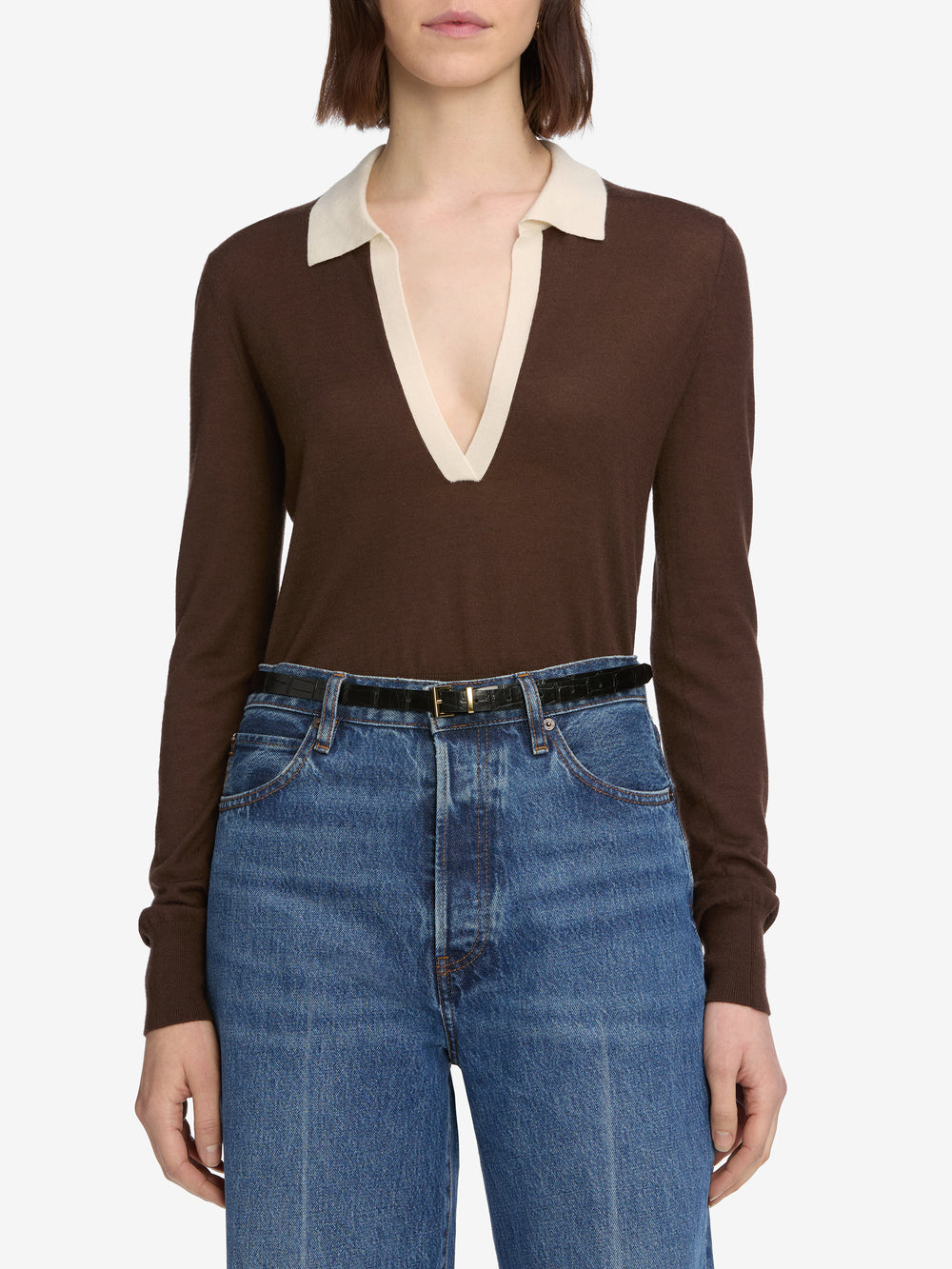 polo front image alt:hover