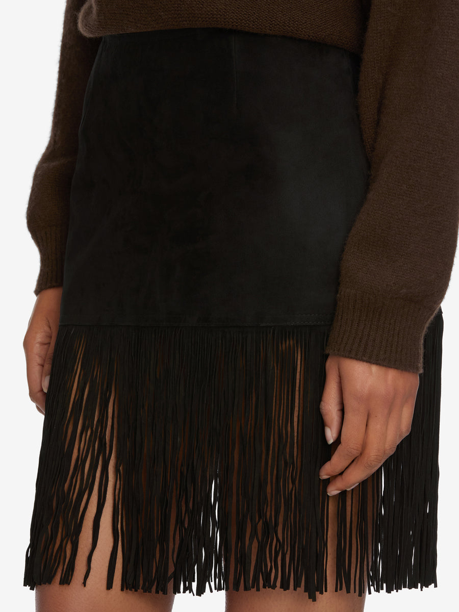 skirt front detail image alt:fit1