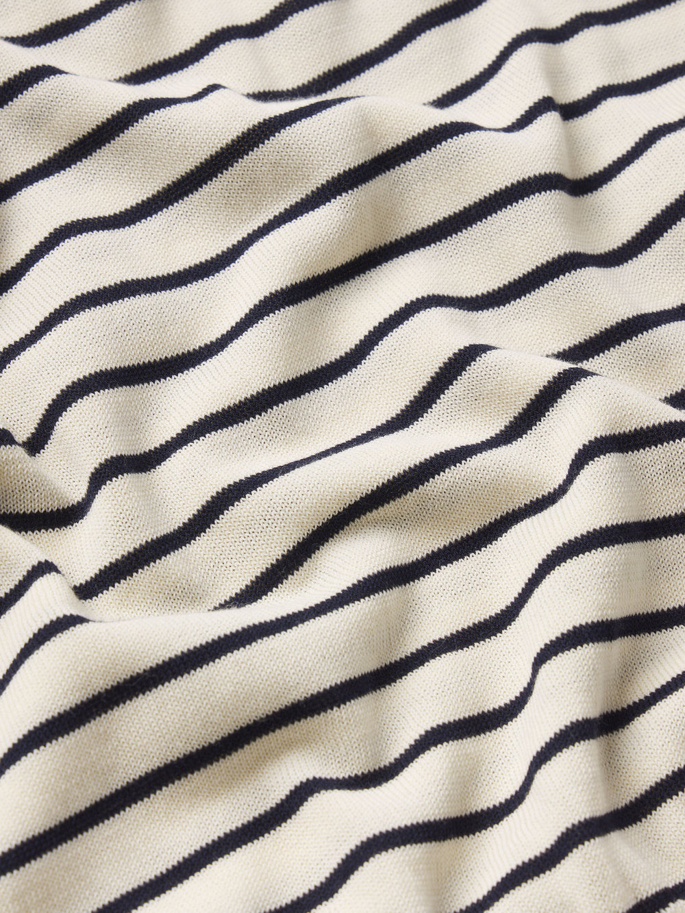 polo texture detail image alt:size