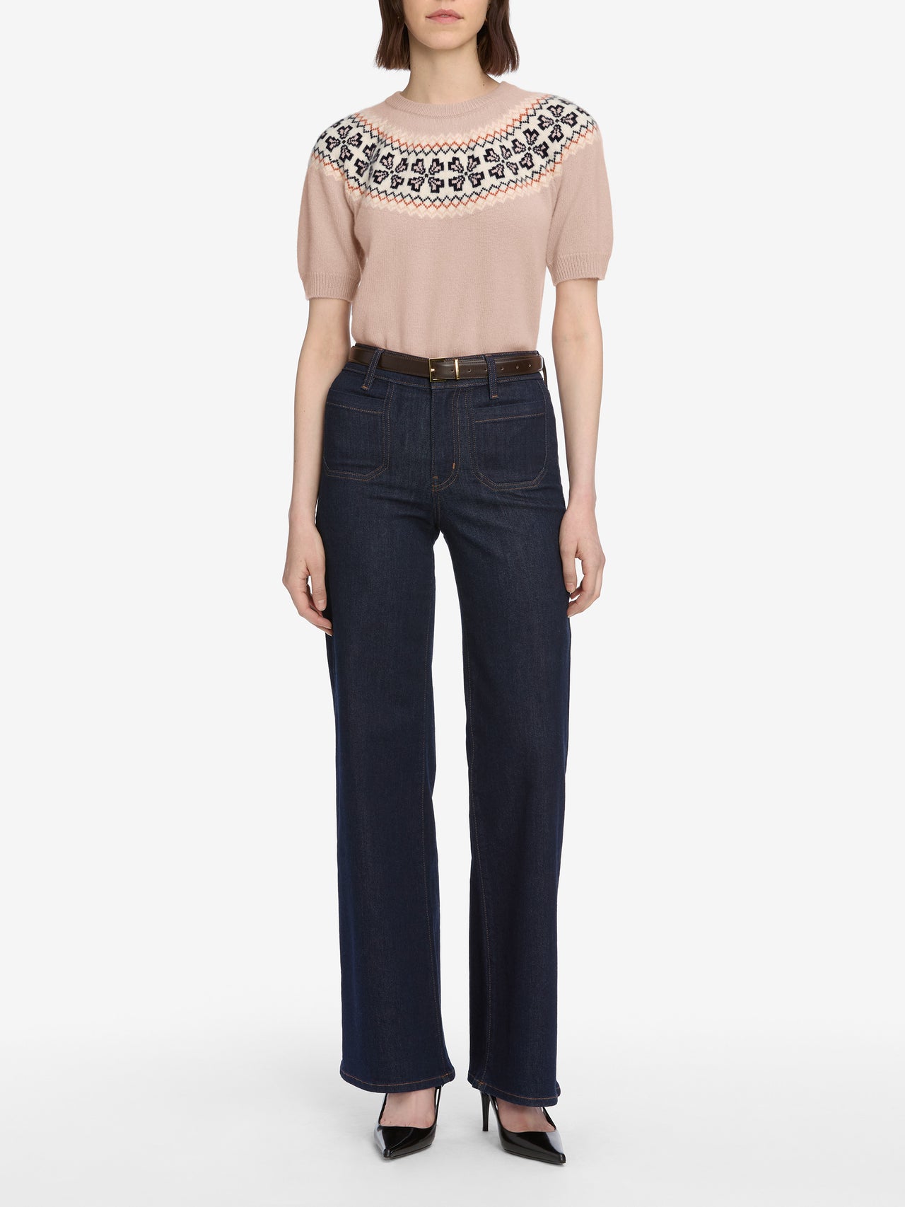 sweater full front view alt:hover