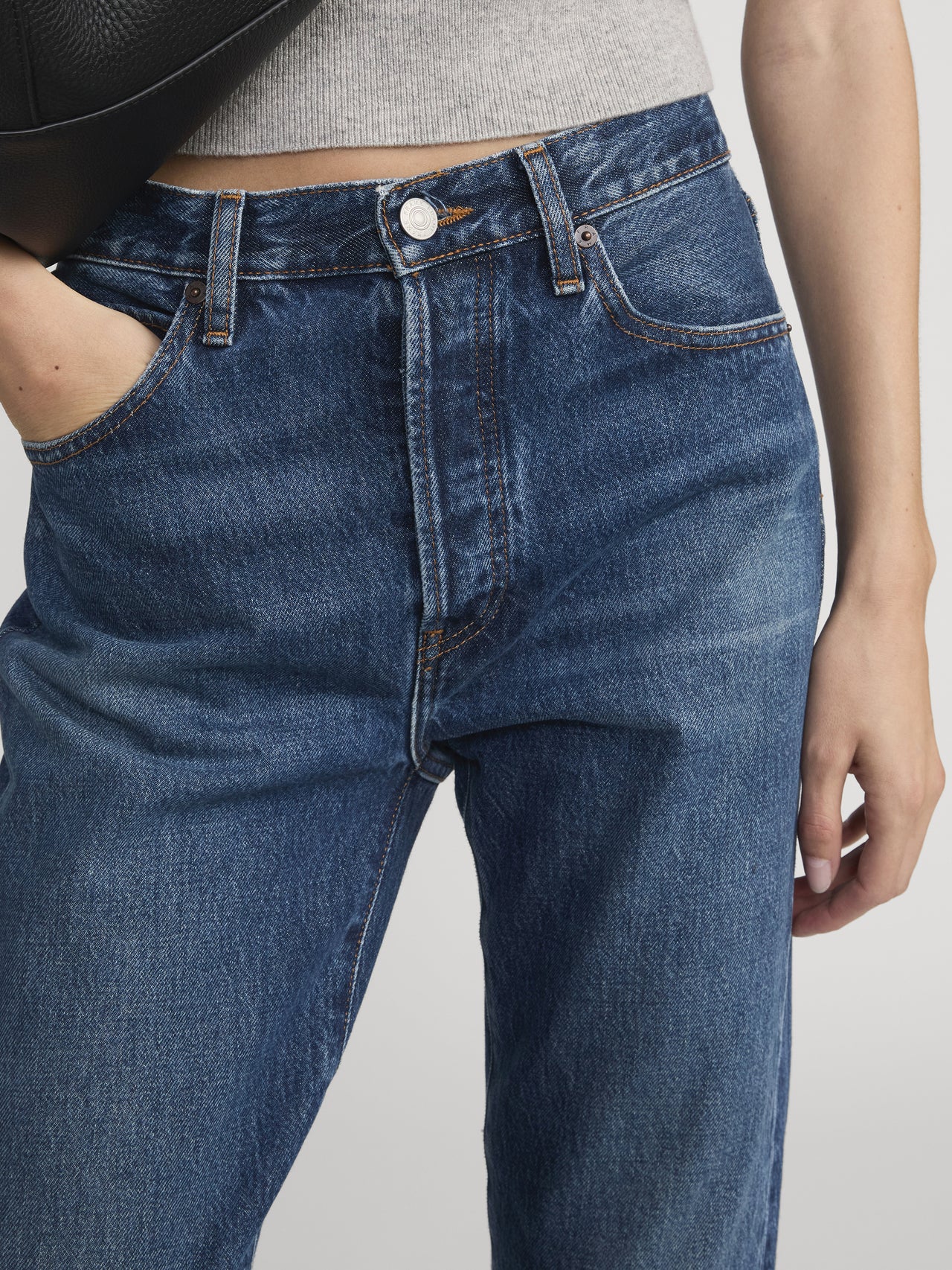 jeans front detail image