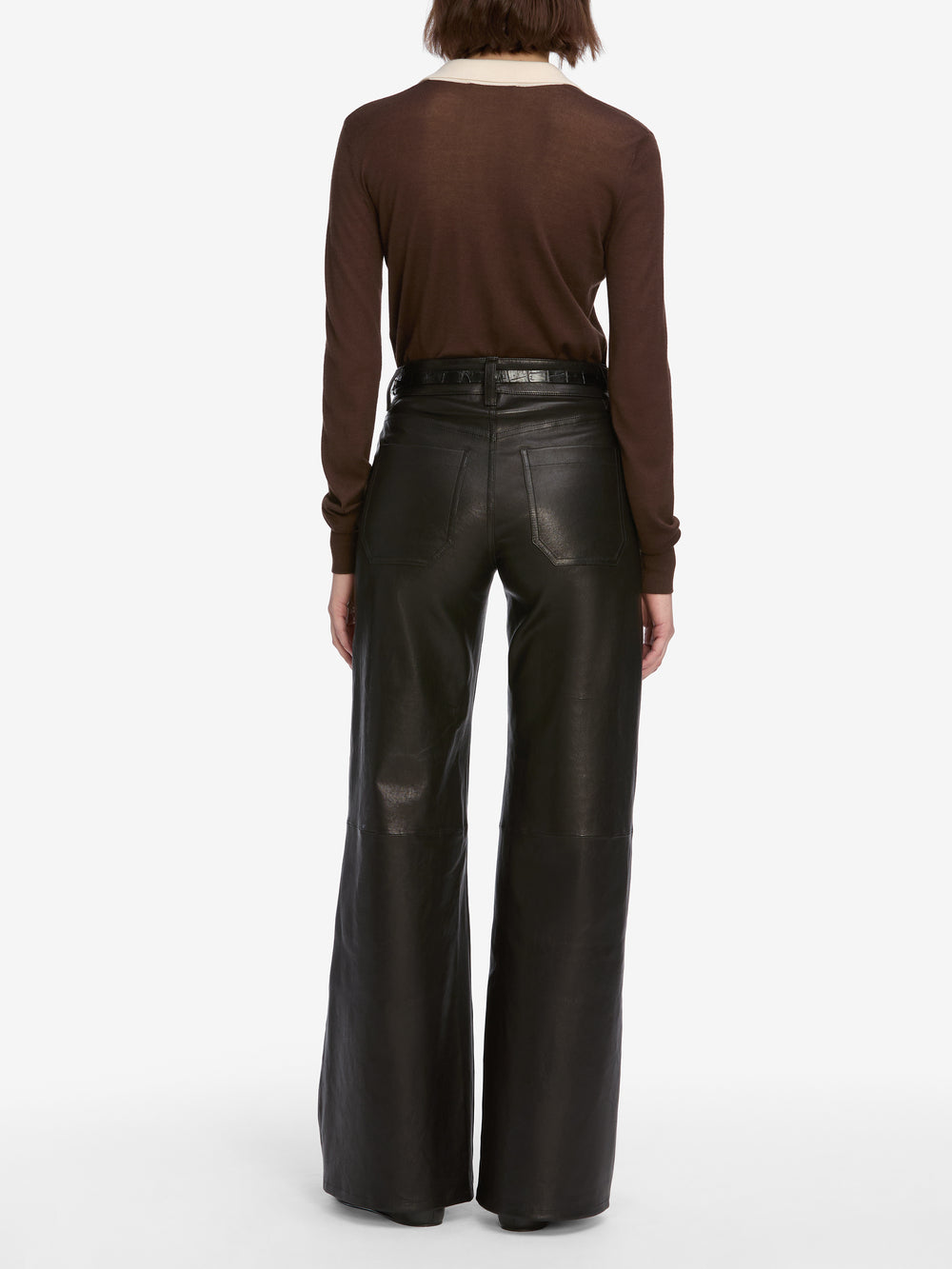 pants back image alt:fit2