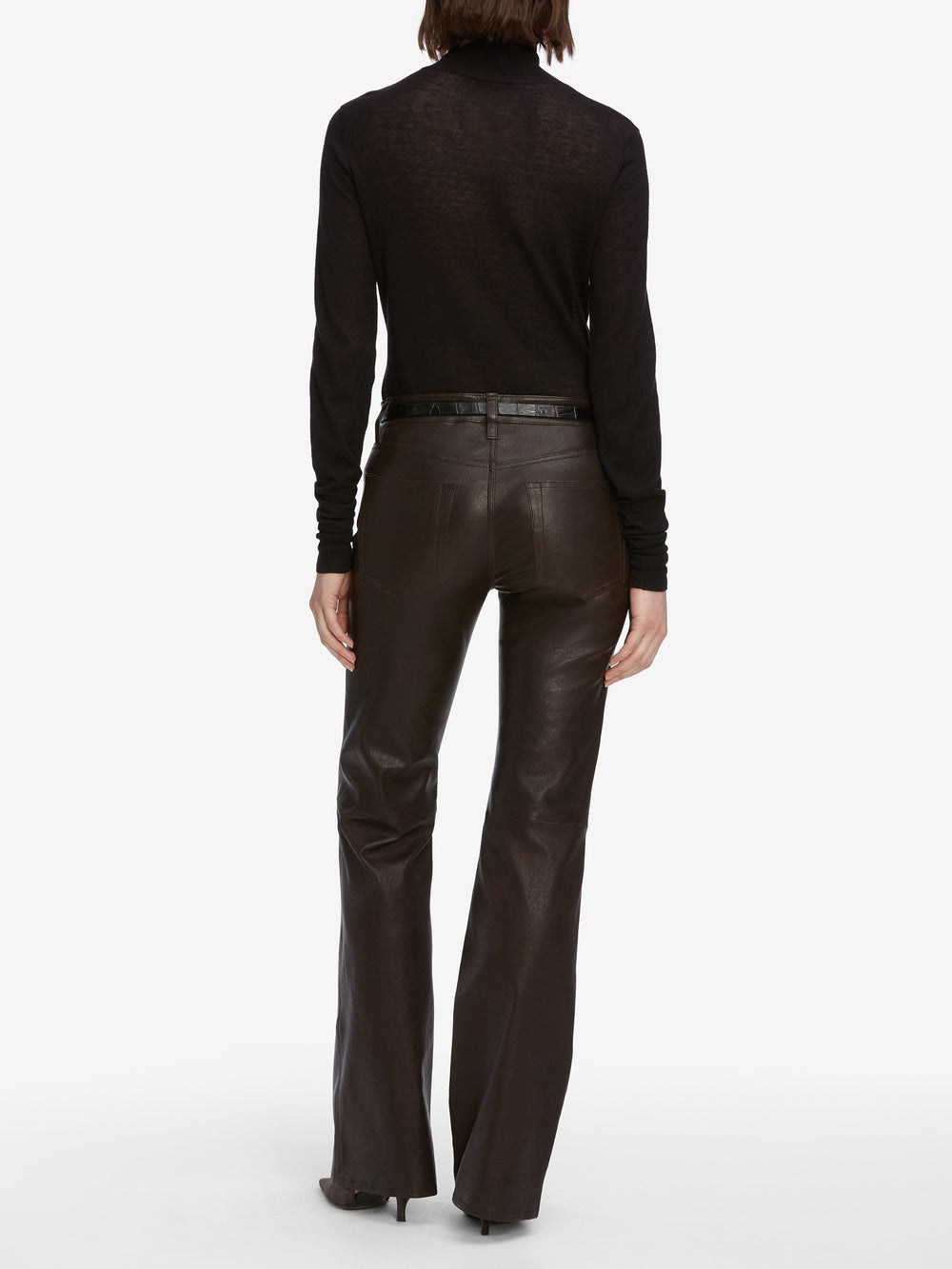 pants back image alt:fit2