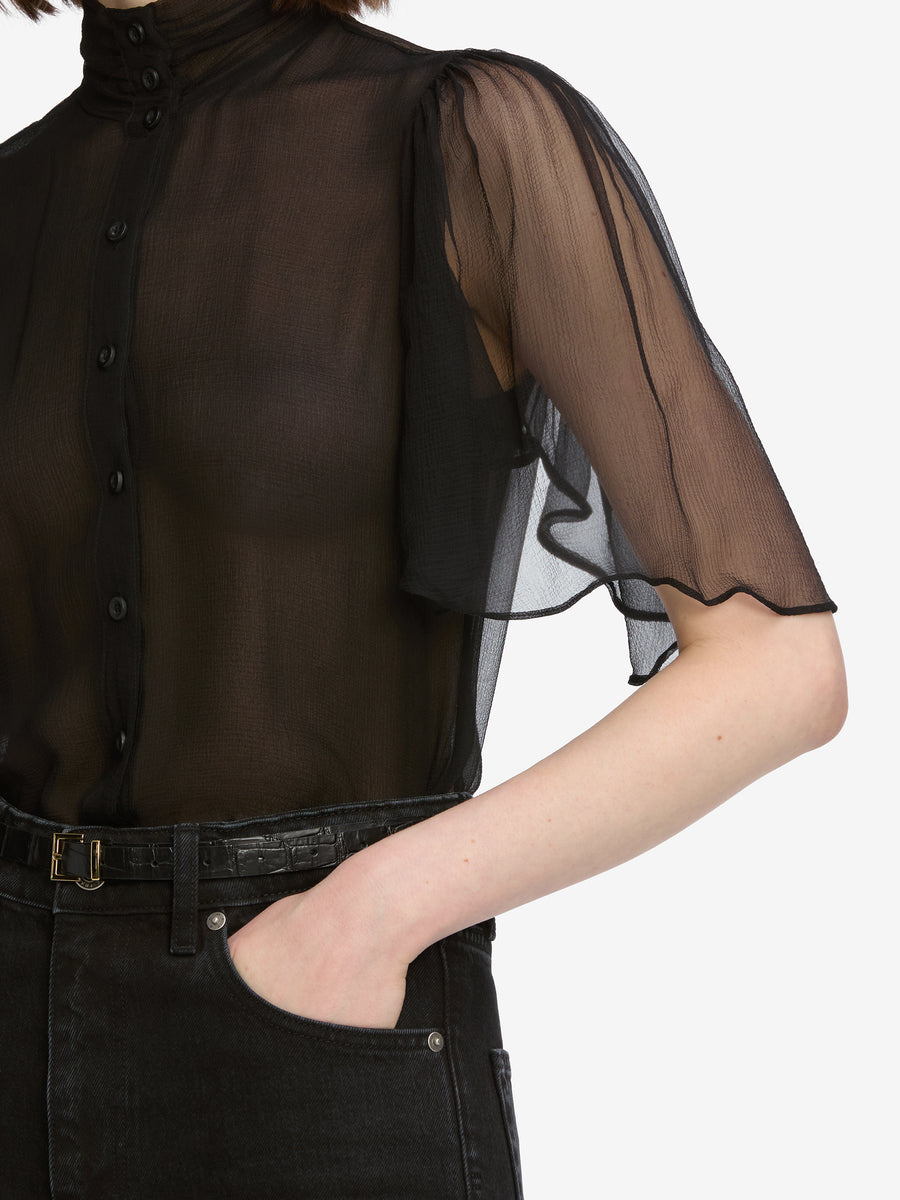 top front detail image alt:fit1