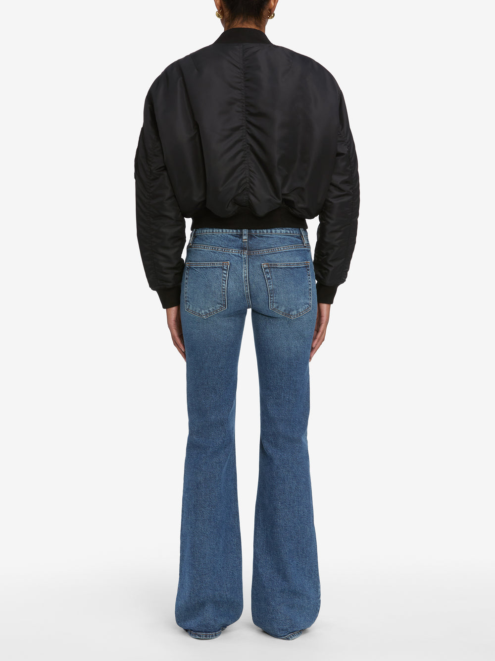 jacket back image alt:fit2