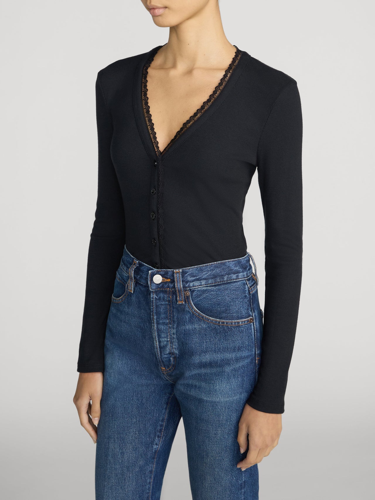 sweater-side-image