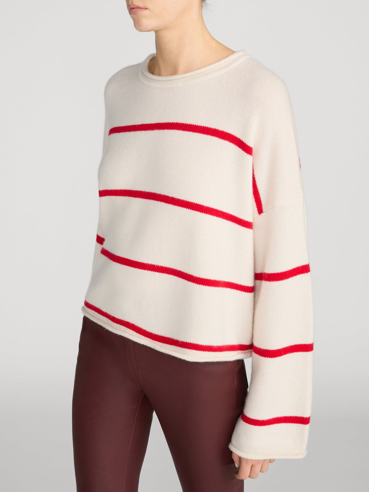 sweater-side-image