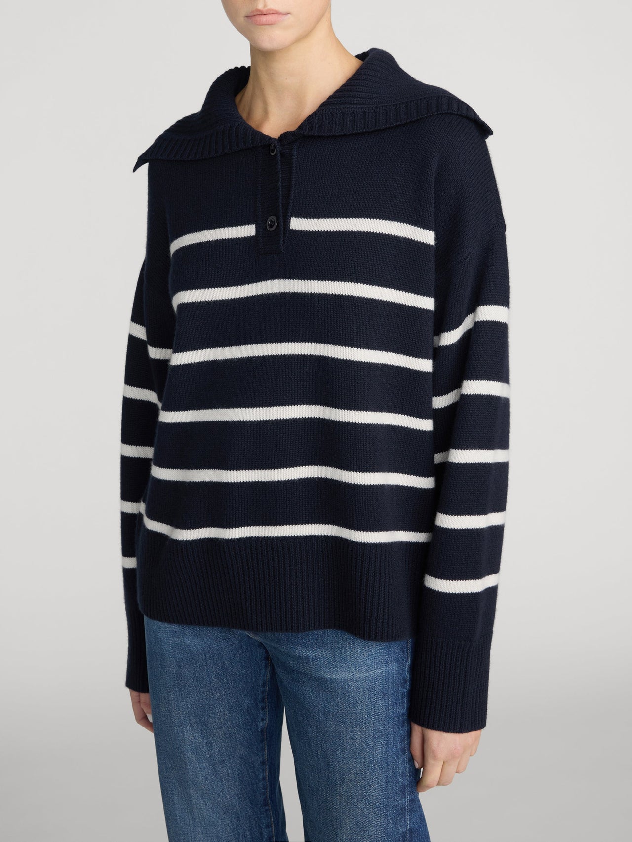 sweater-side-image