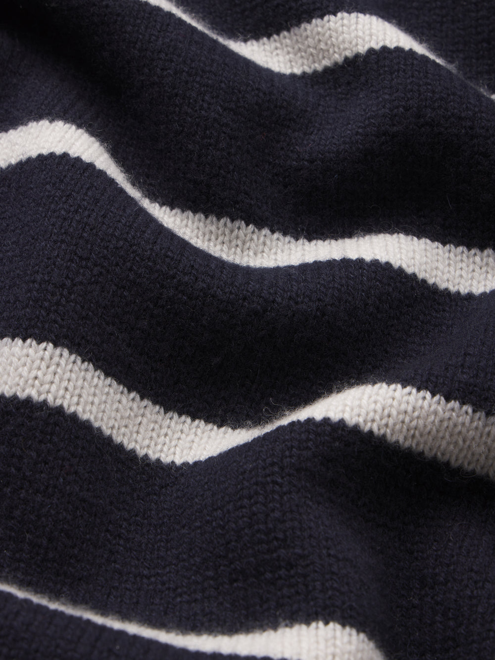 sweater-texture-fabric-image