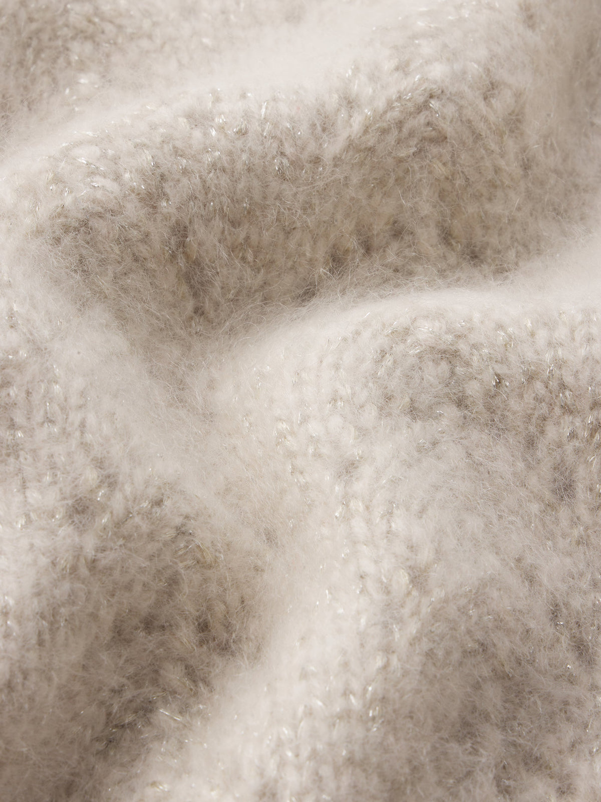 sweater-texture-detail-image