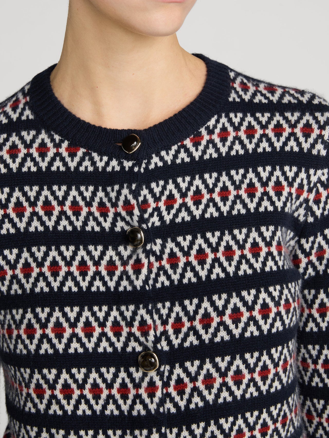 sweater-detail-image