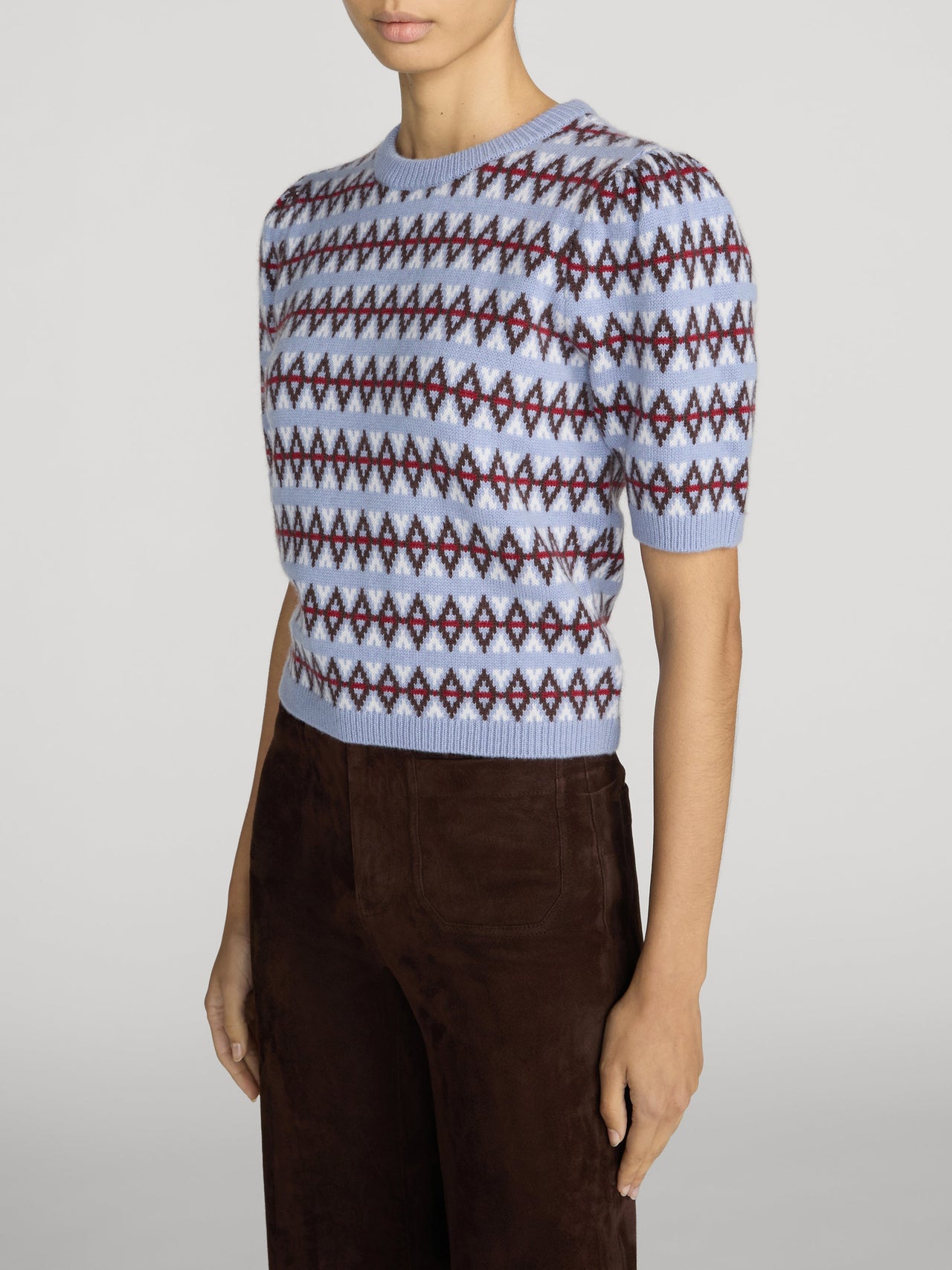 sweater-side-image