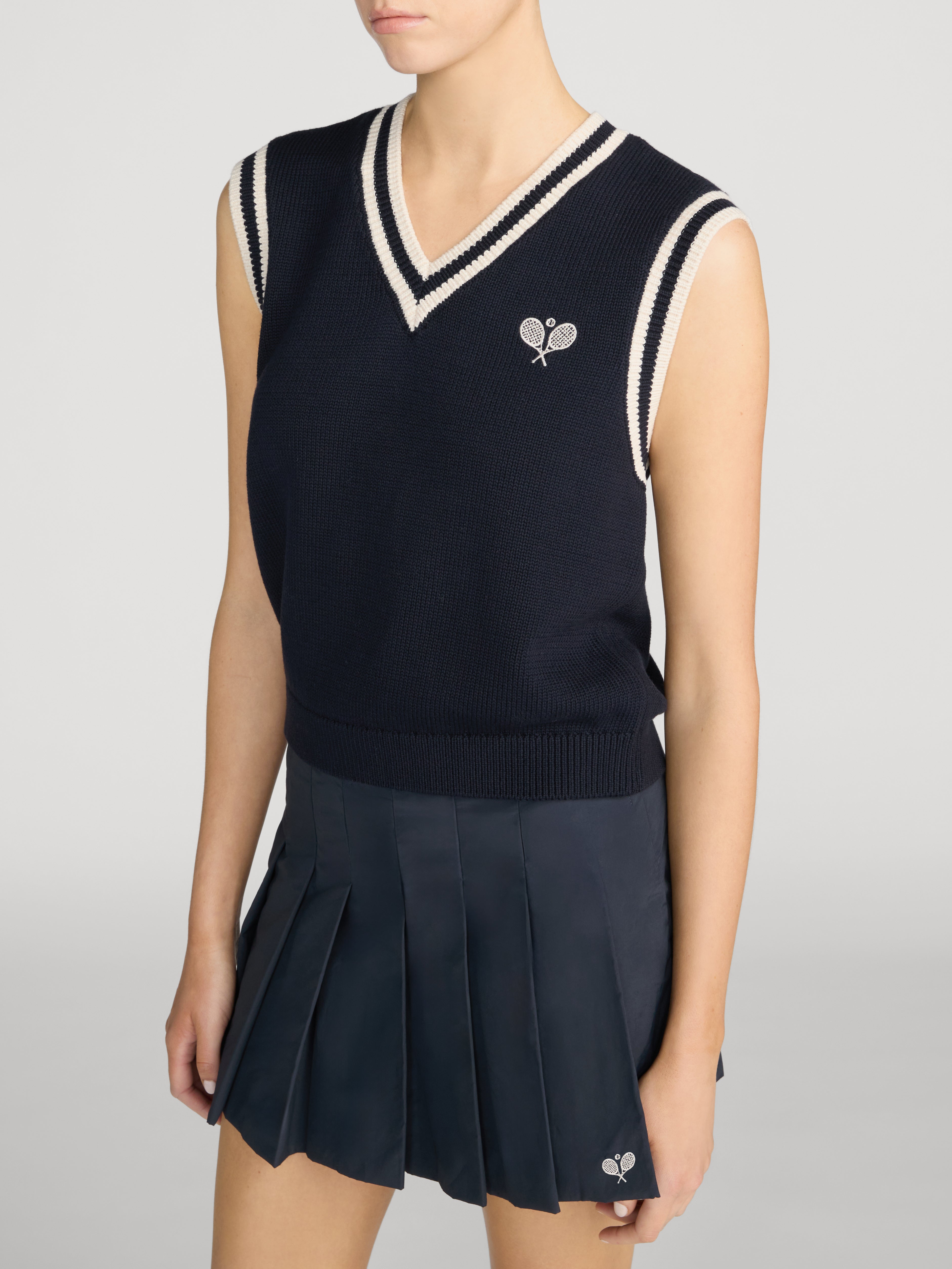 sweater-side-image