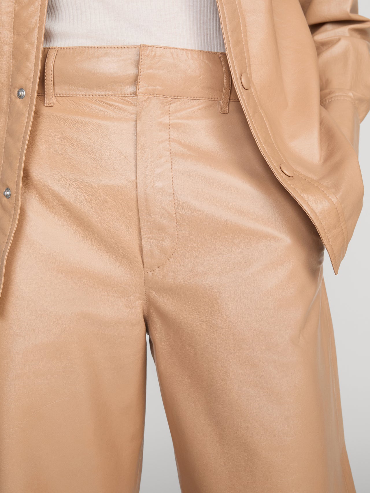 pant-detail-image
