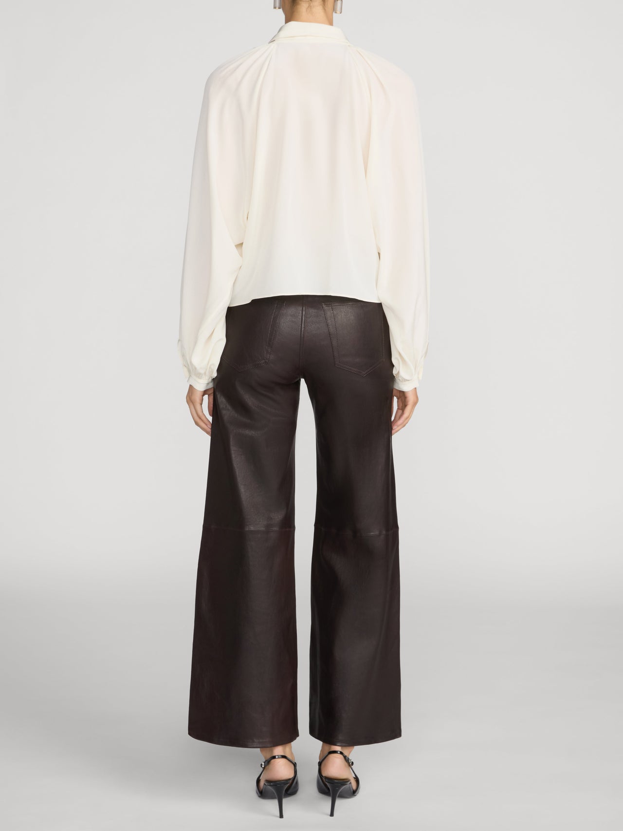 pant-back-image
