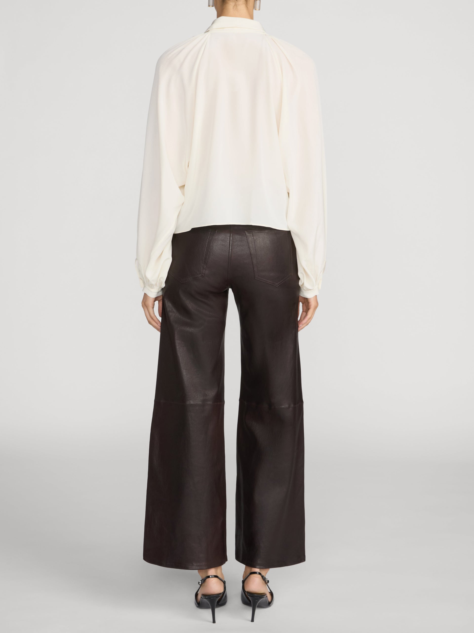 pant-back-image