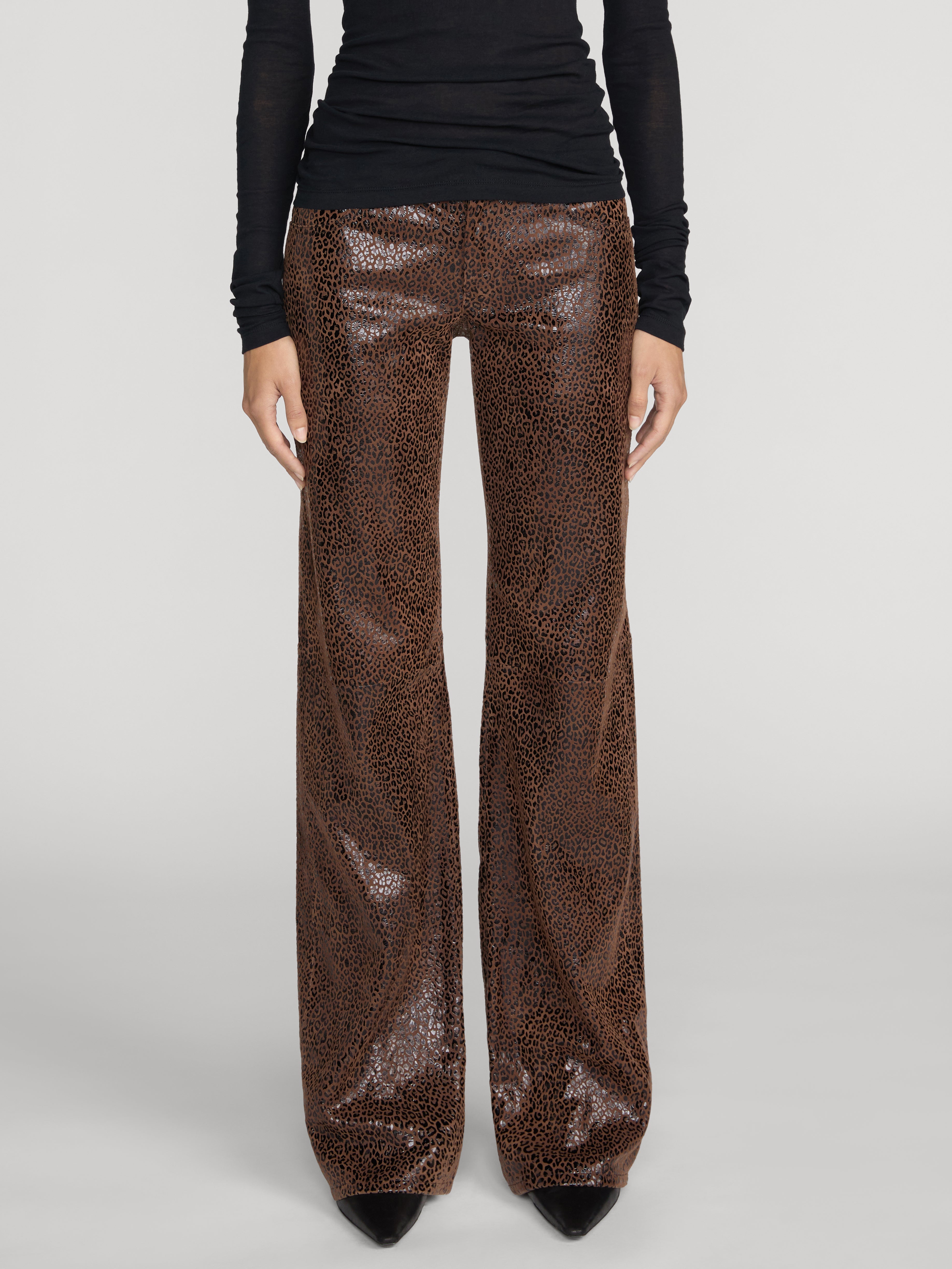pant-front-crop-image