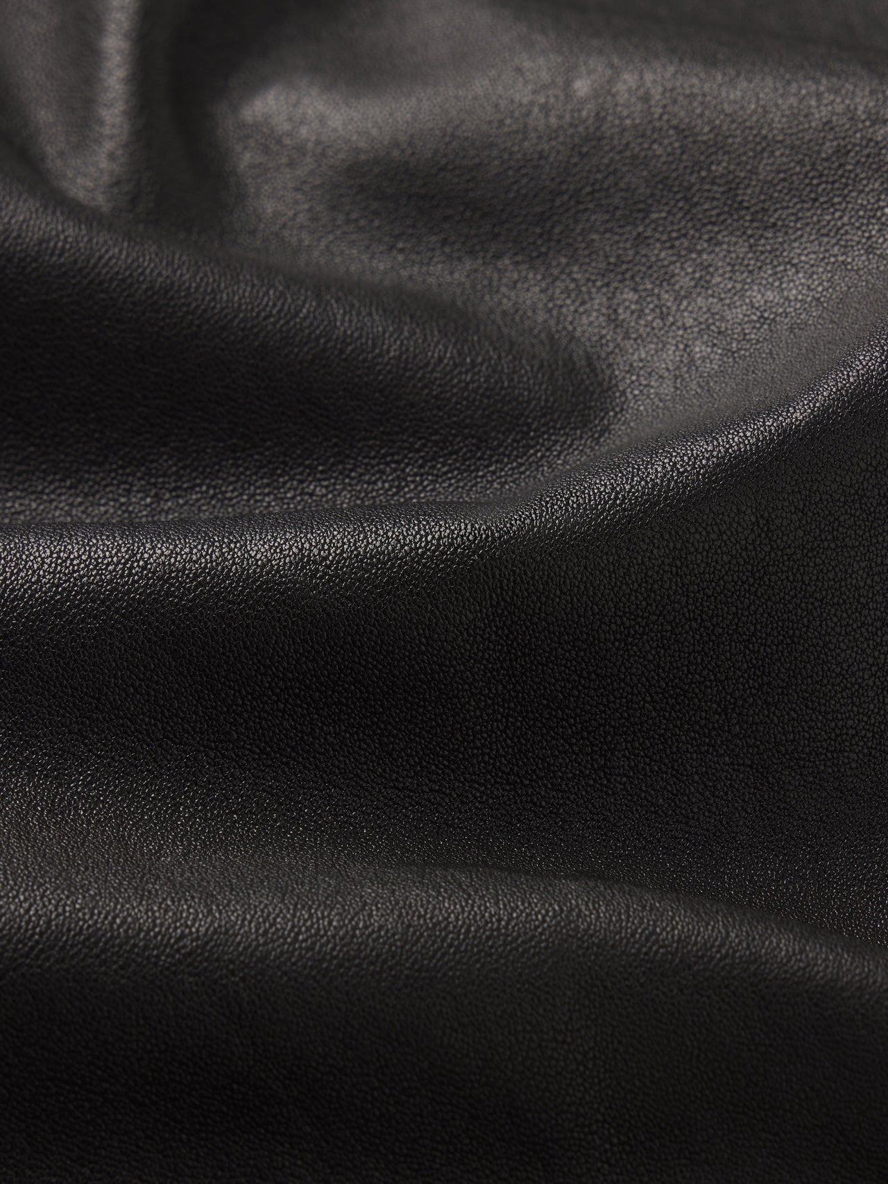 pant-texture-detail-image
