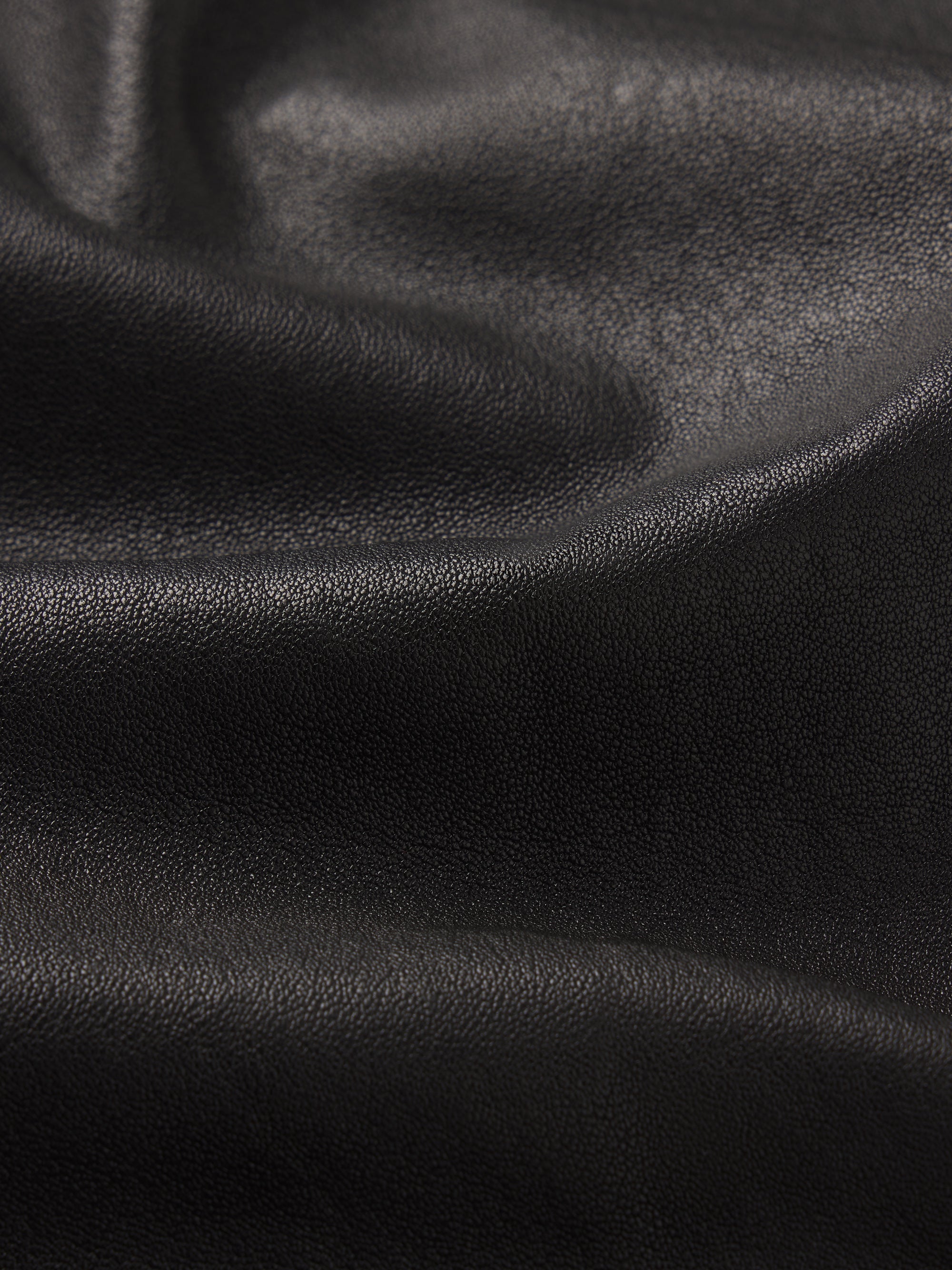 pant-texture-detail-image