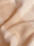 blanket-texture-detail-image