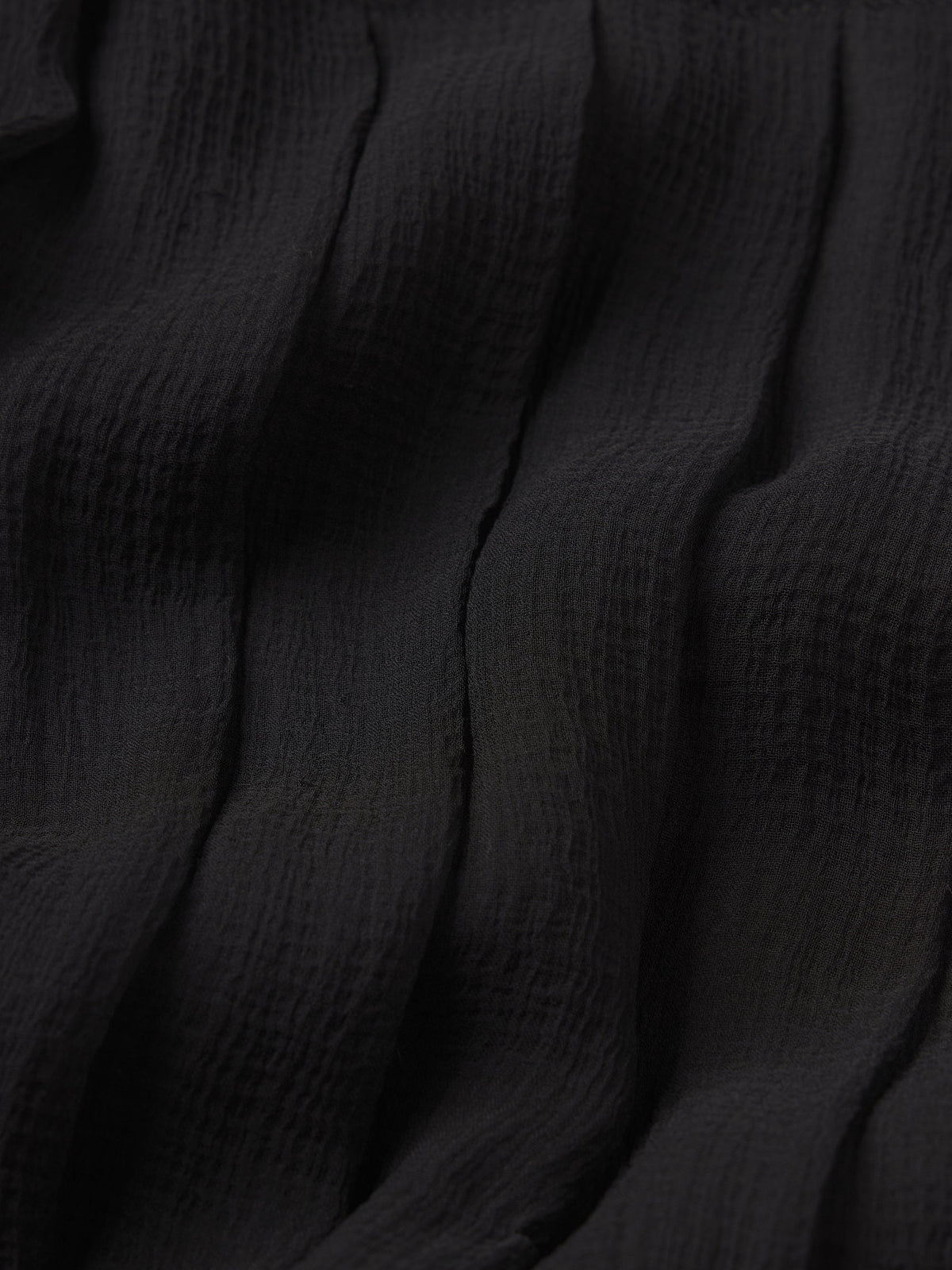 dress-texture-detail-image