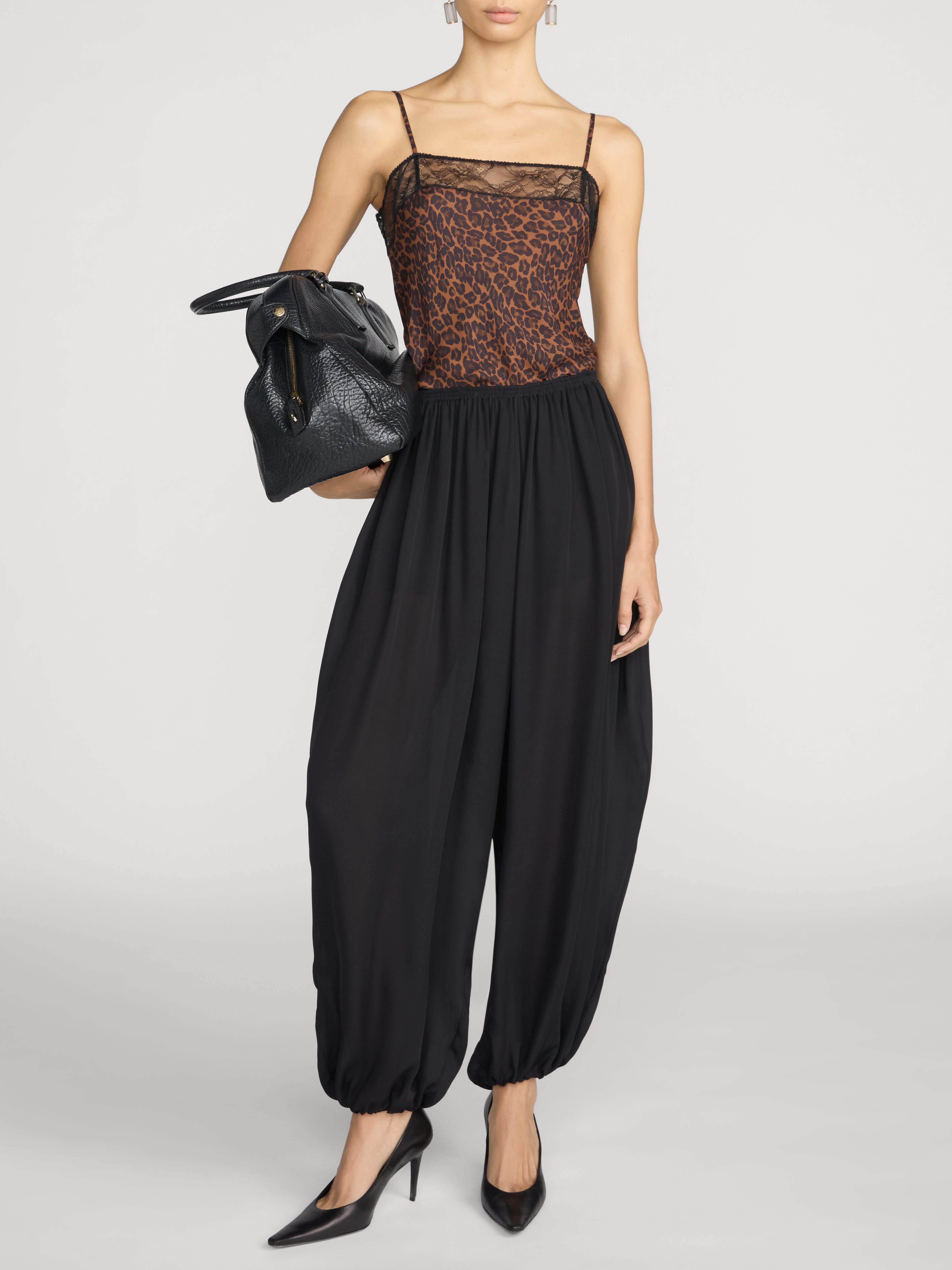 pant-front-image