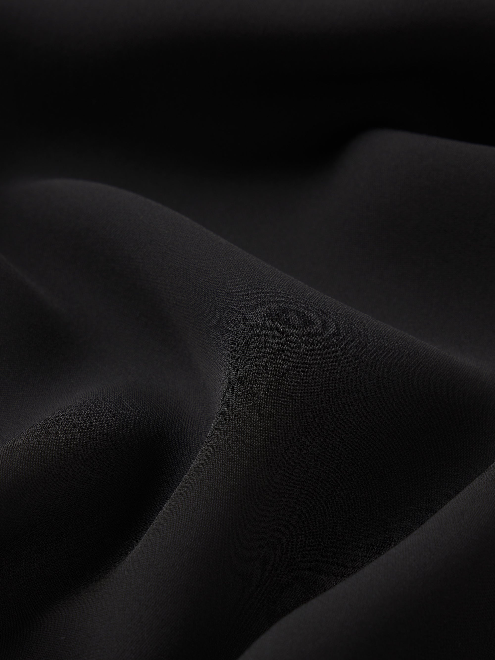 pant-texture-detail-image